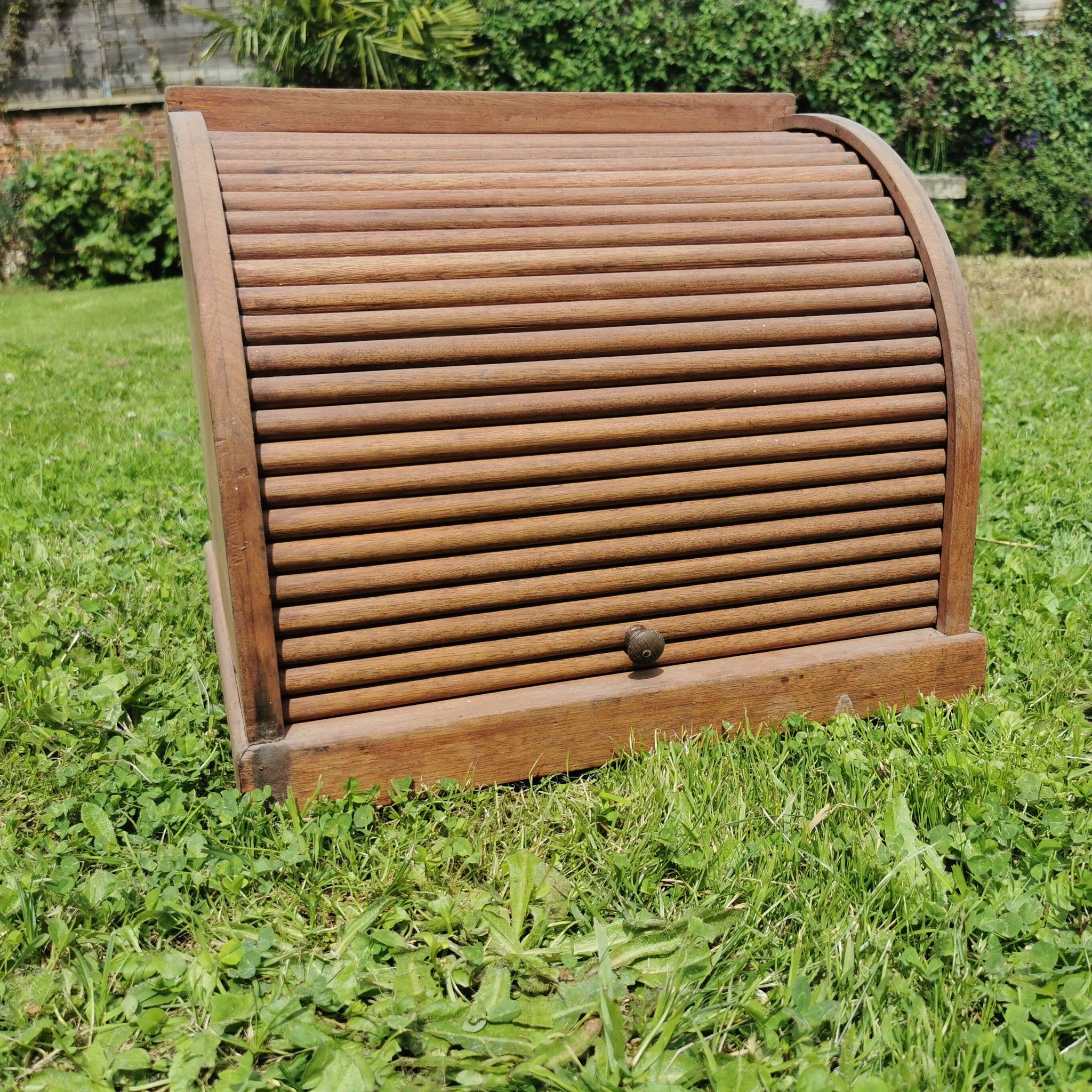 Wooden curtain file cabinet