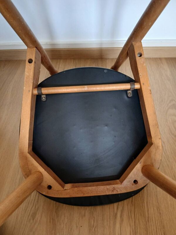 Chaise licorne ''Baumann