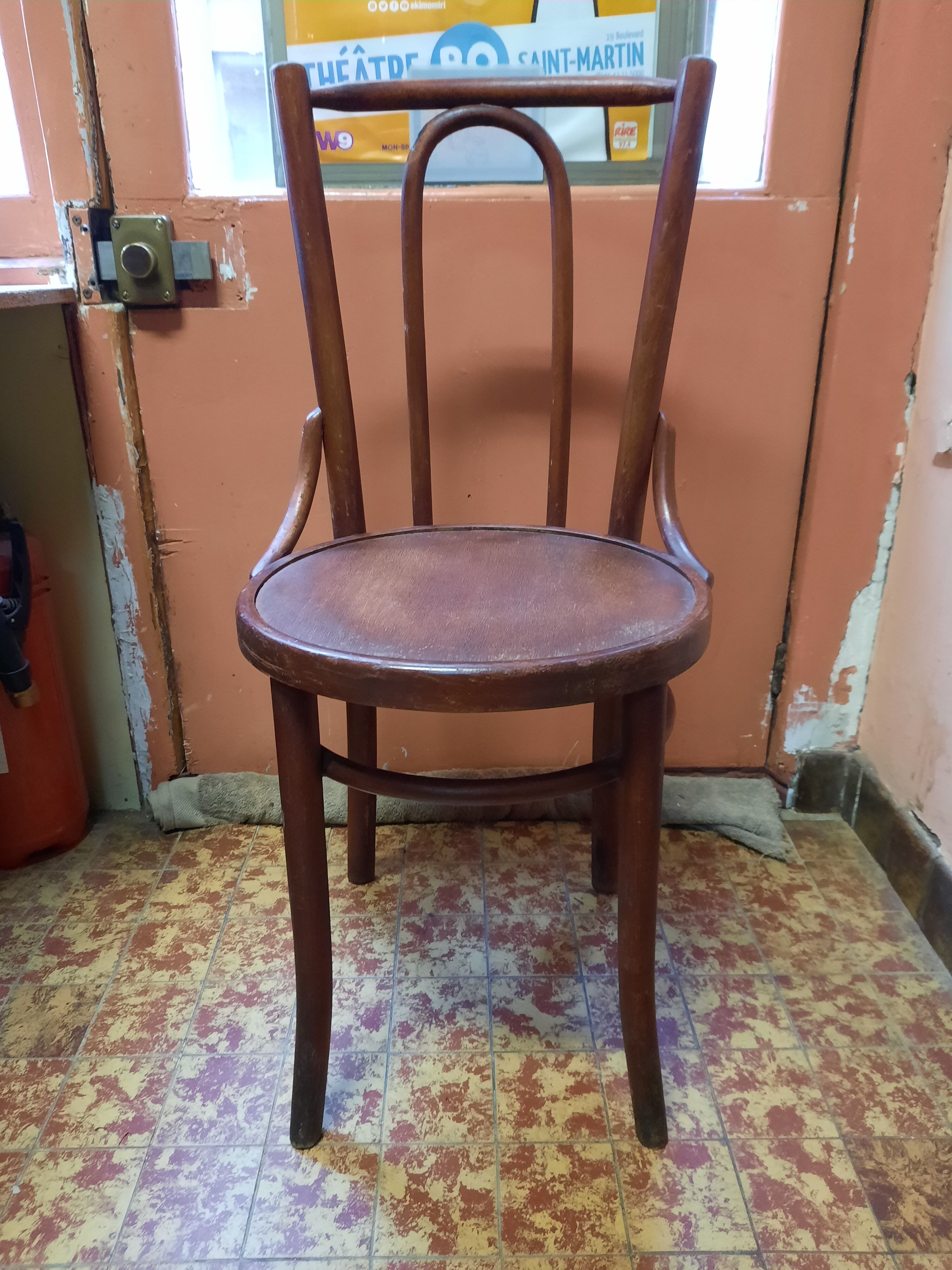 Chaise bistrot vintage