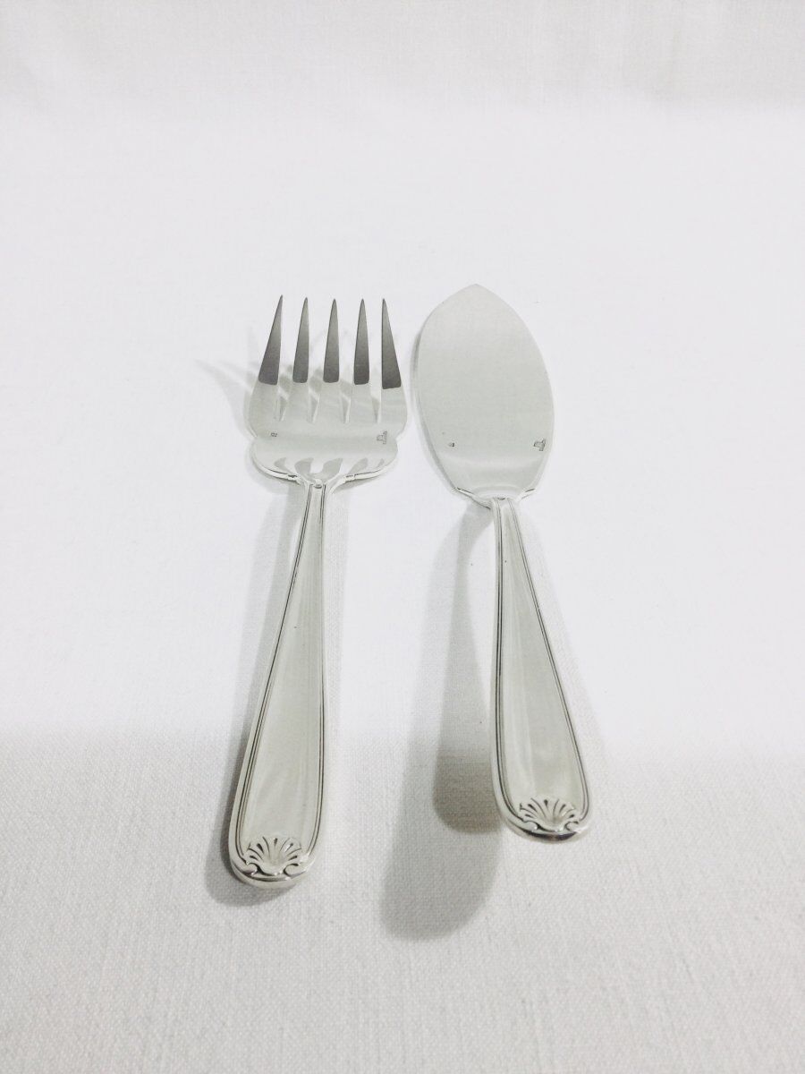 Christofle Berain pattern fish serving cutlery