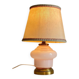 Lampe vintage en opaline rose