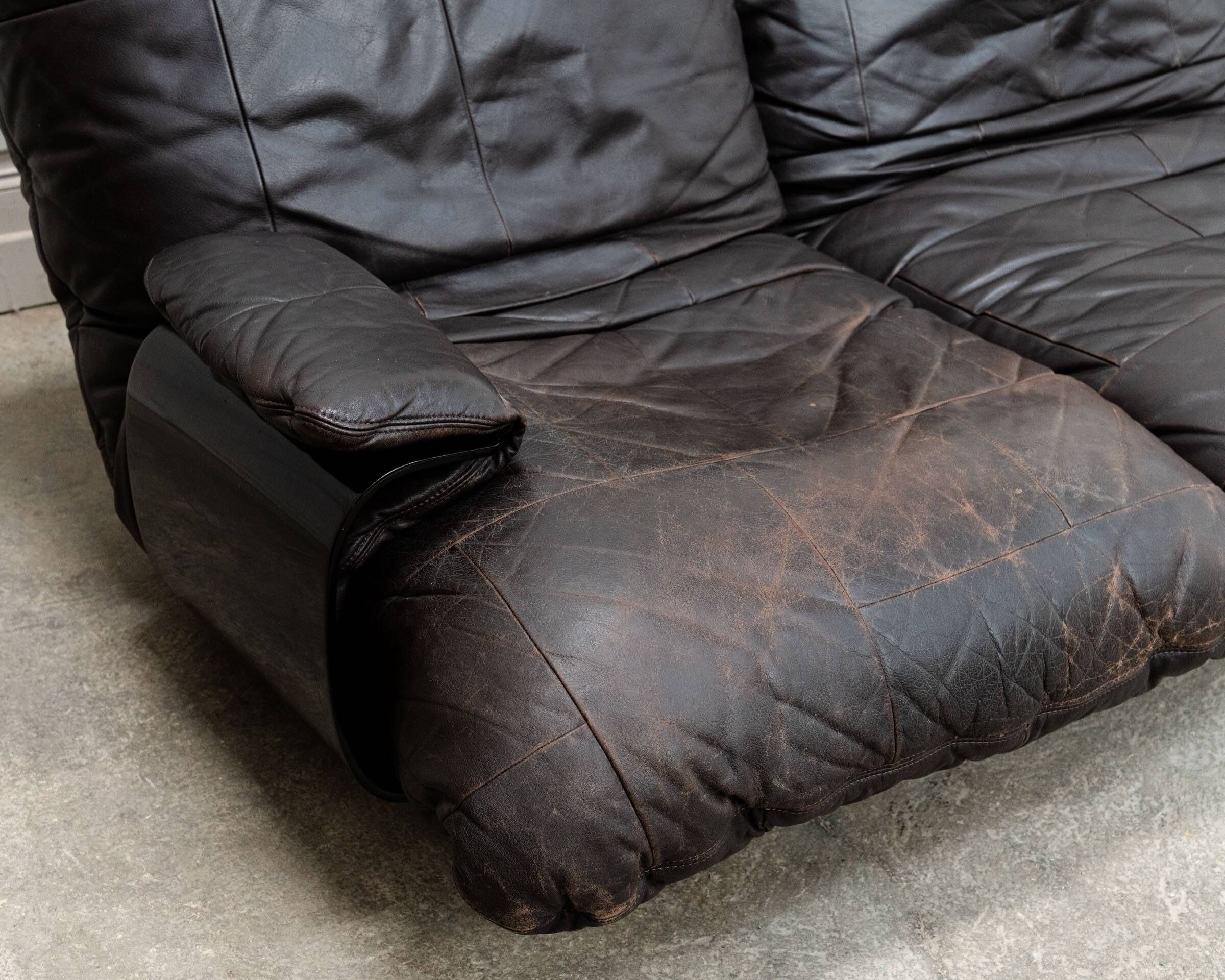 Canapé vintage Marsala pour Ligne Roset en cuir marron, 1980
