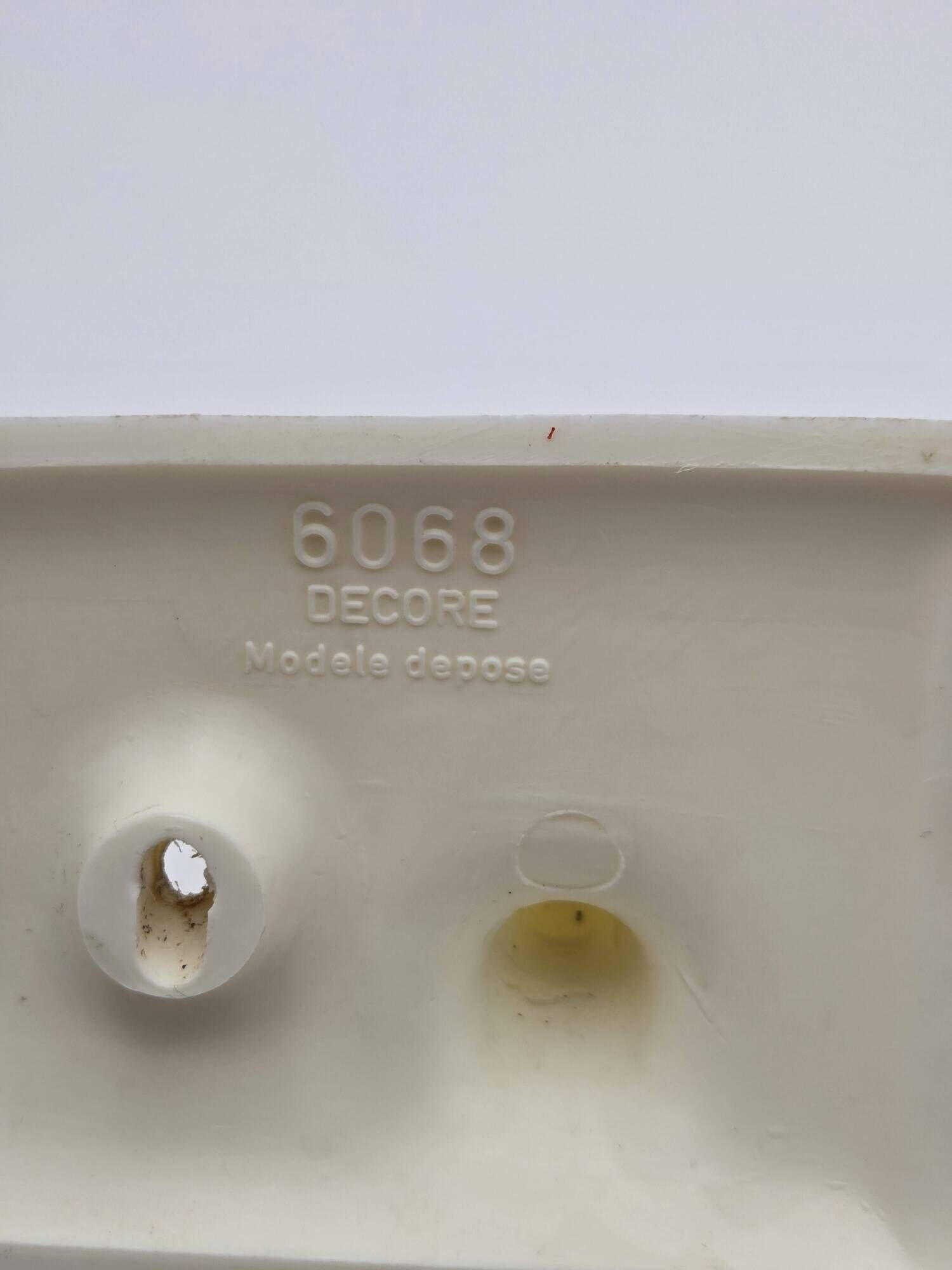 Coat rack / vintage hook with 4 prongs — decore (made in france, 1970s)