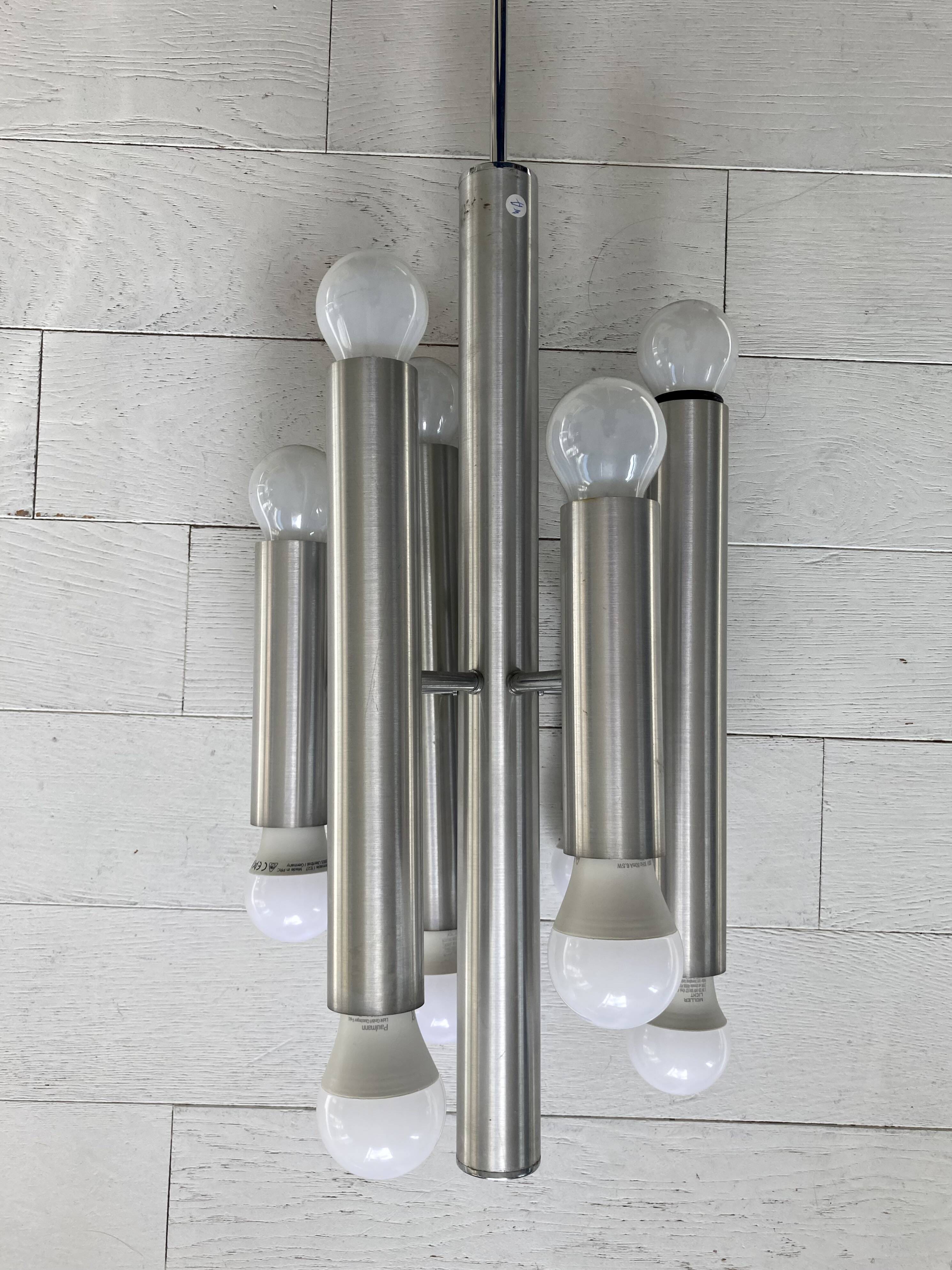 Sciolari chandelier in chrome metal