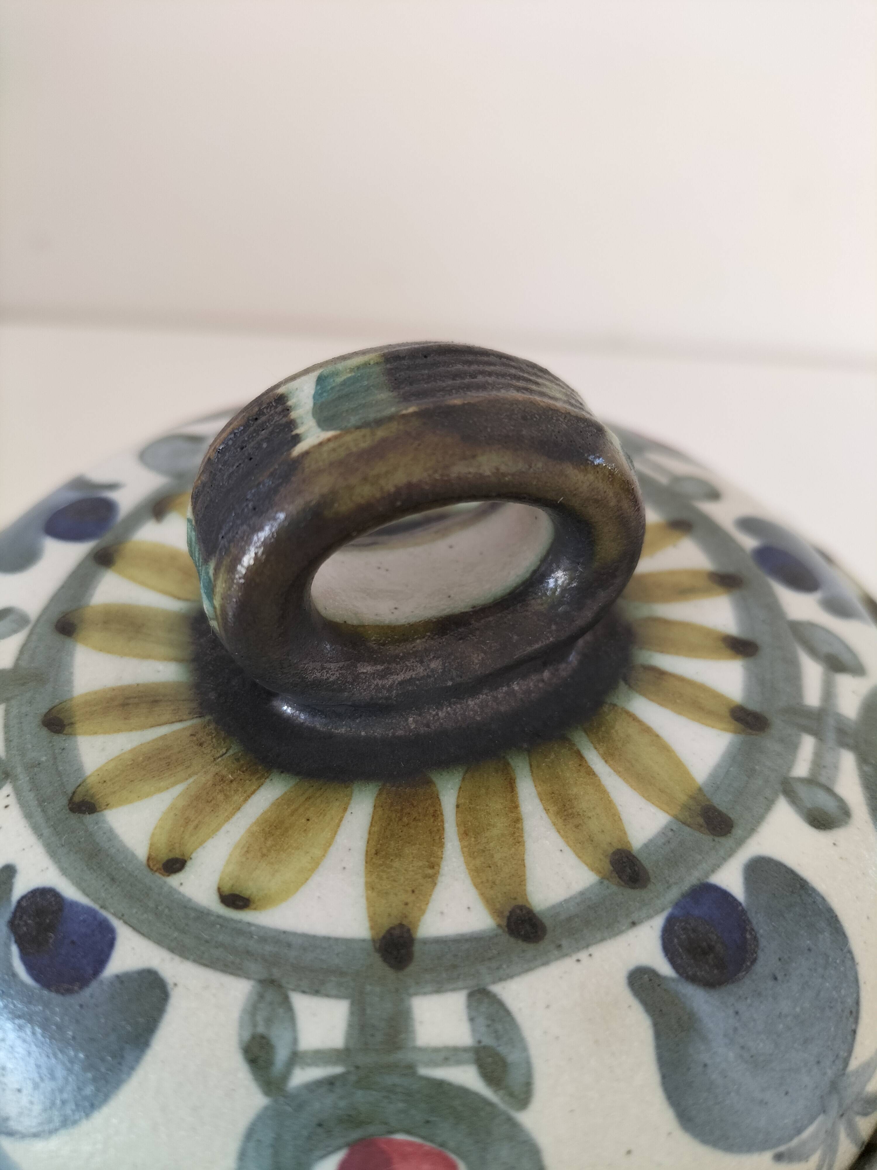 Small Keraluc broth pot Signed André l'Helguen