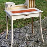Happiness of the day art nouveau desk from the 1900s