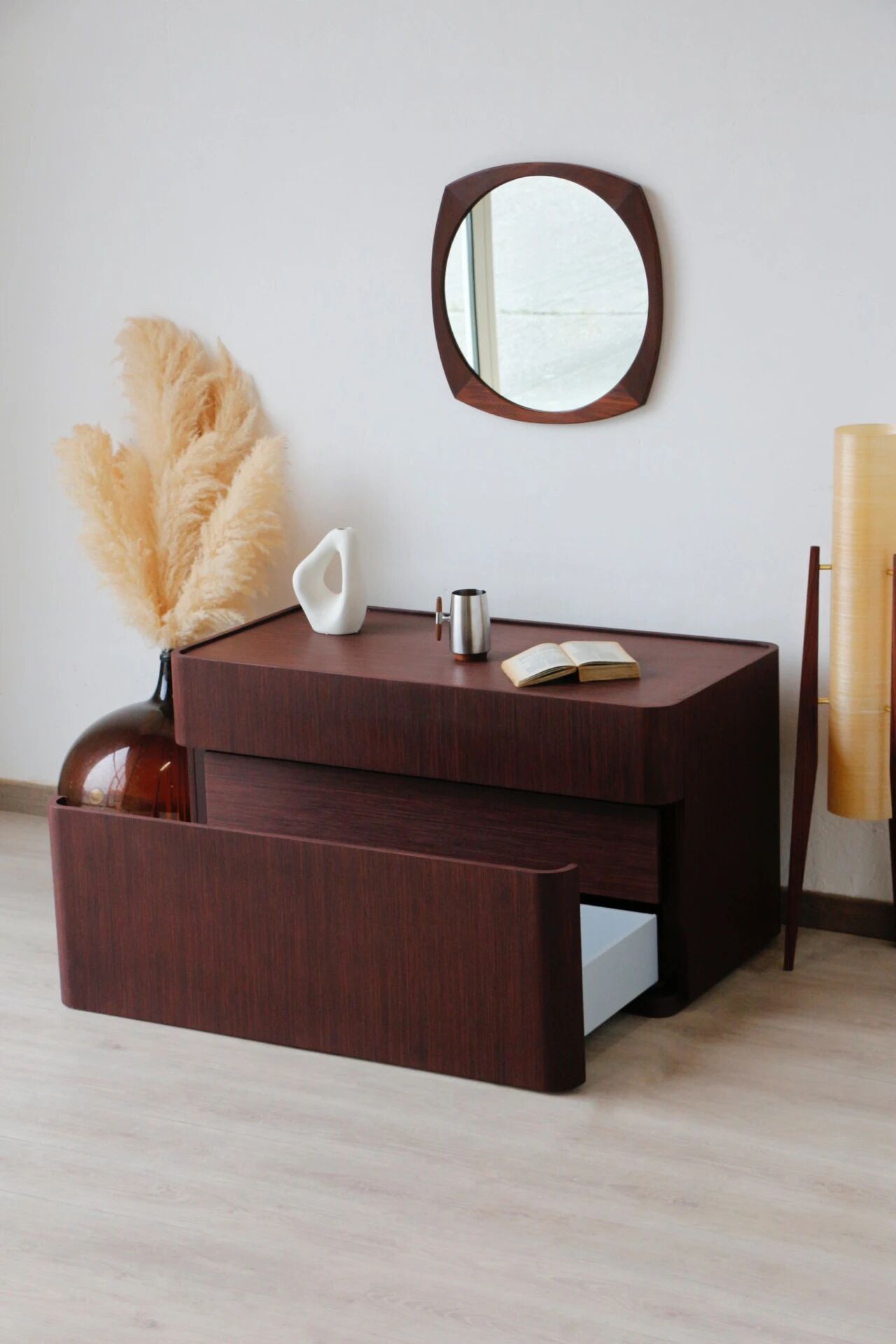 Commode italienne vintage en wengé – design 1970/80