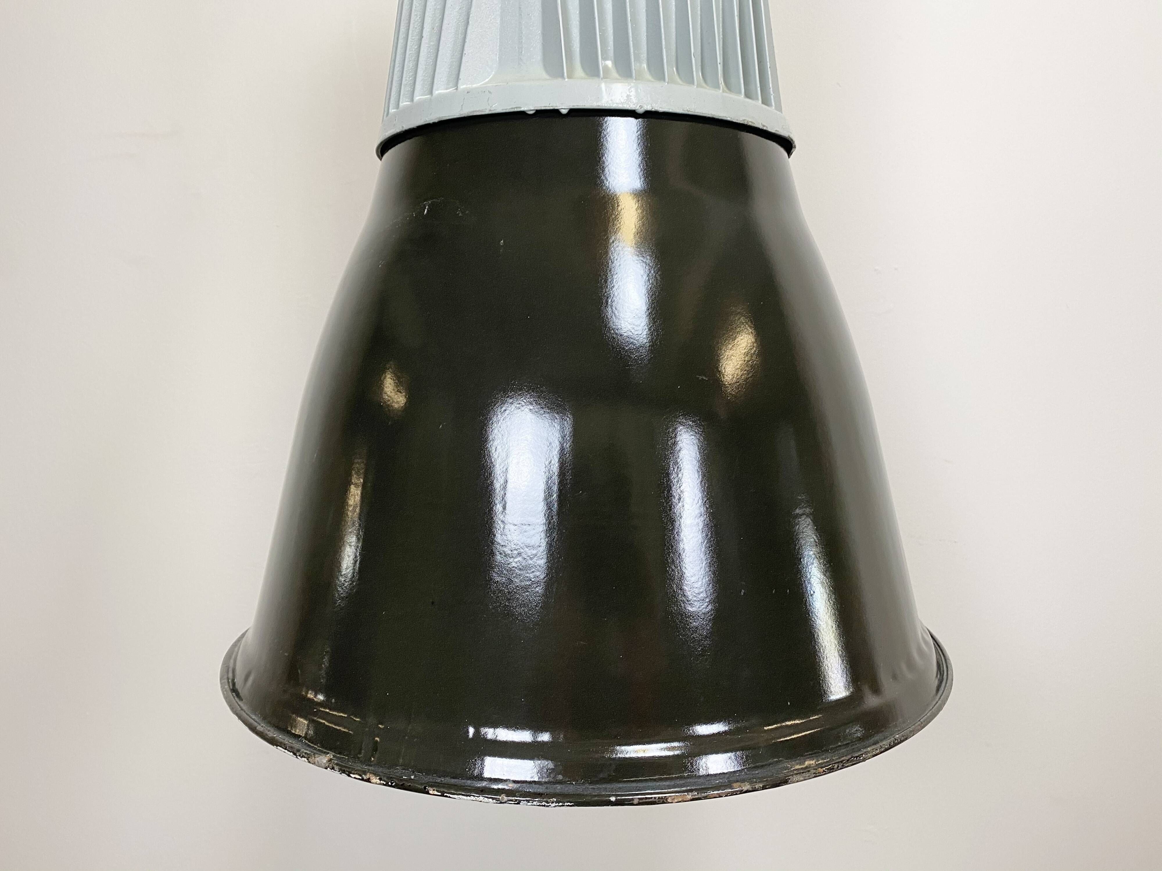 Black enamel industrial pendant light, 1960