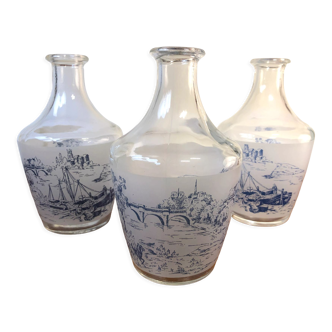 Vintage glass decanters 1970 toile de jouy pattern