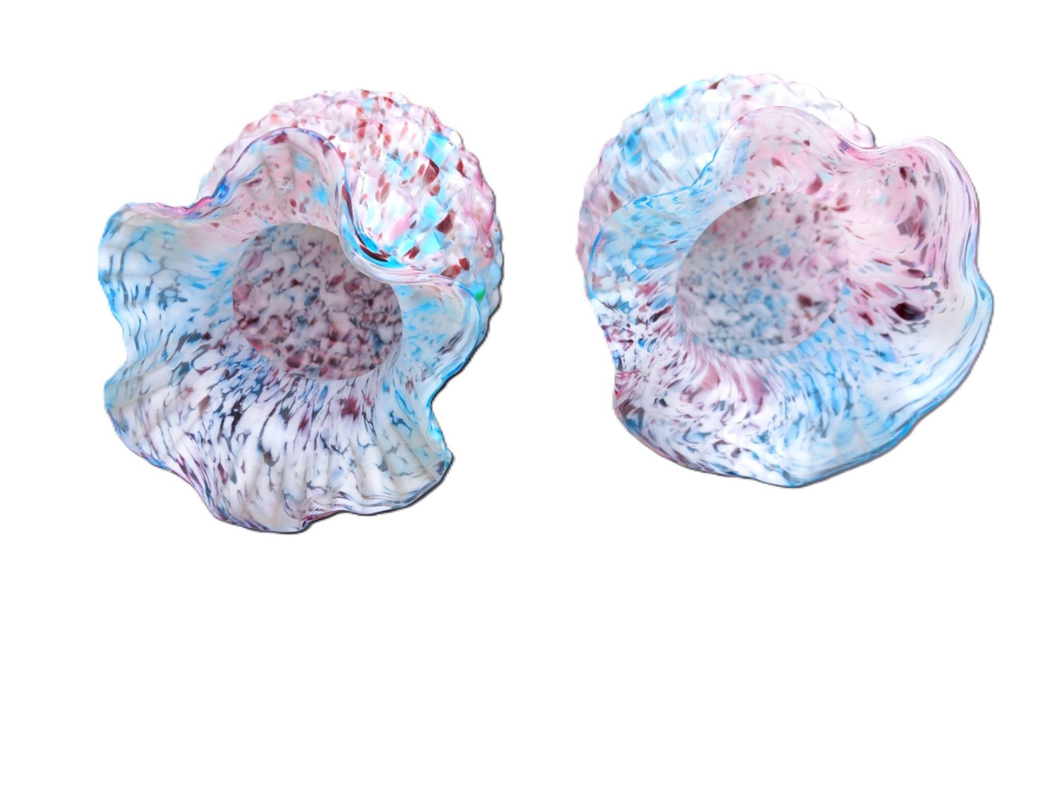2 anciens vases en verre jaspé, dits style Clichy