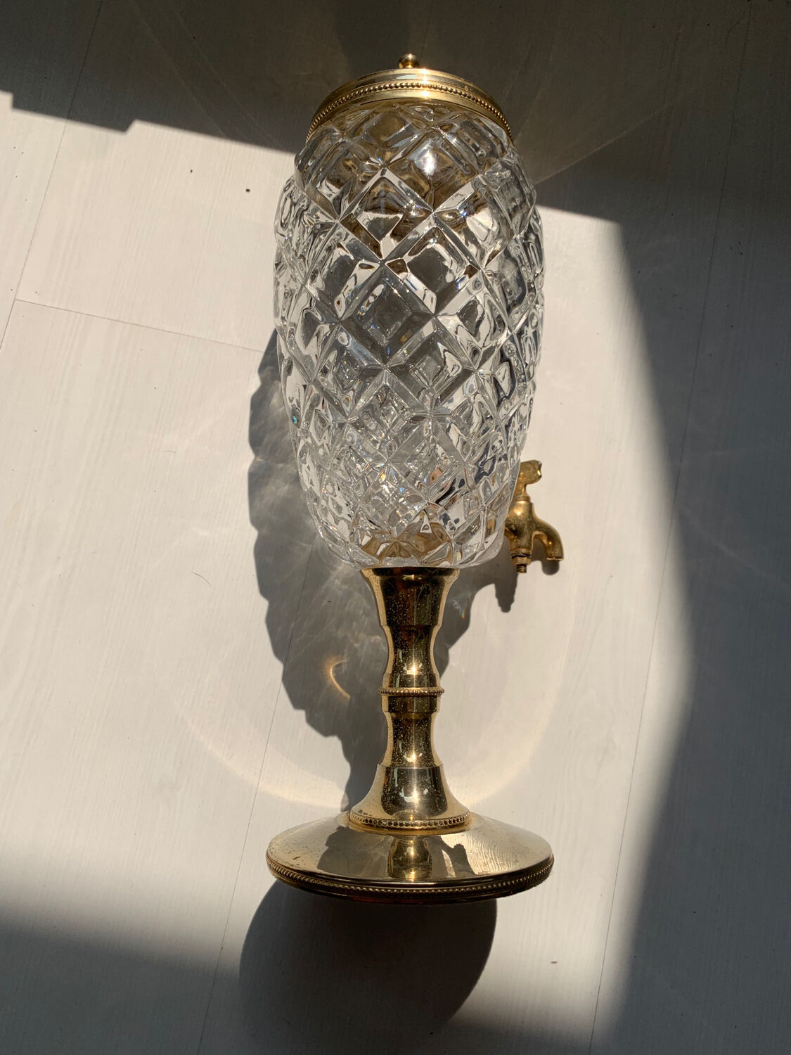 Crystal whisky absinthe fountain