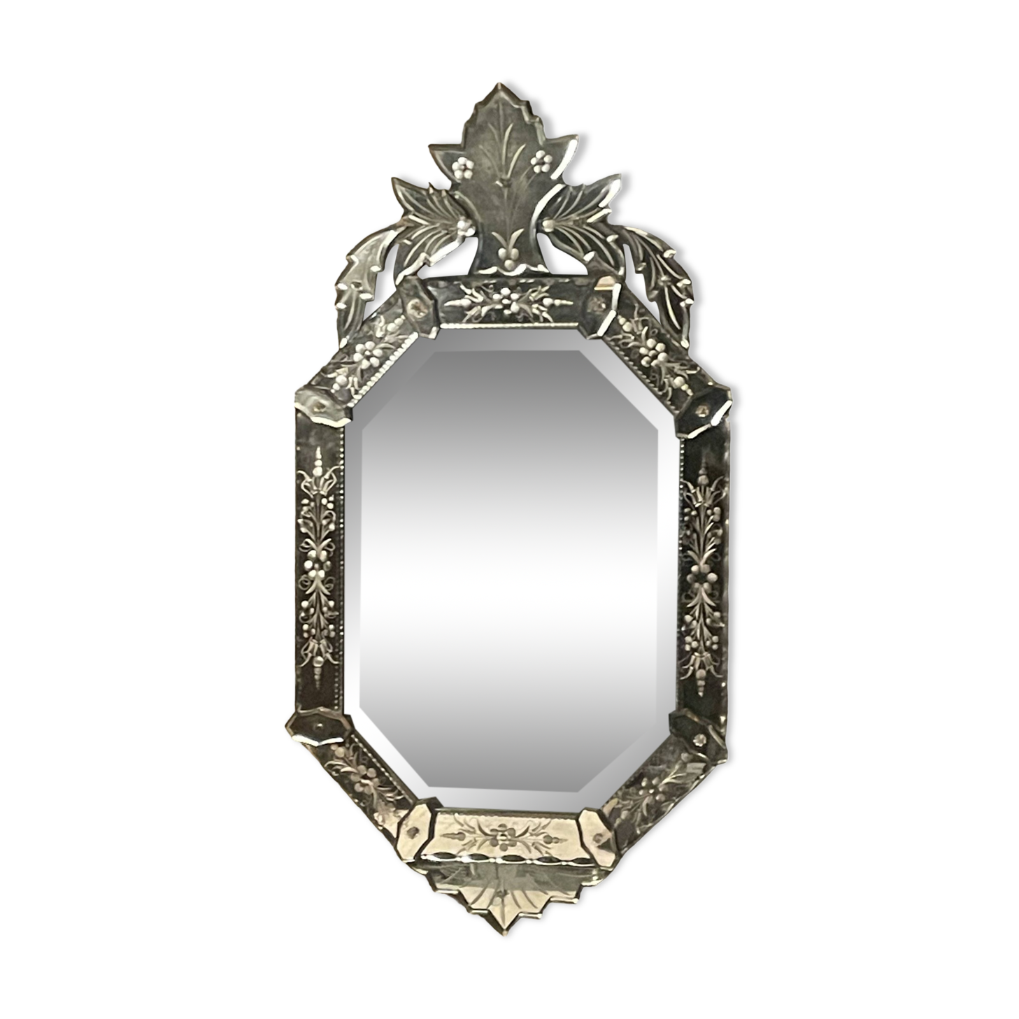 Venetian mirror 19th / 20th century Height 91 x 48.5 x 4 cm