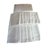 Damask tablecloth and 12 towels