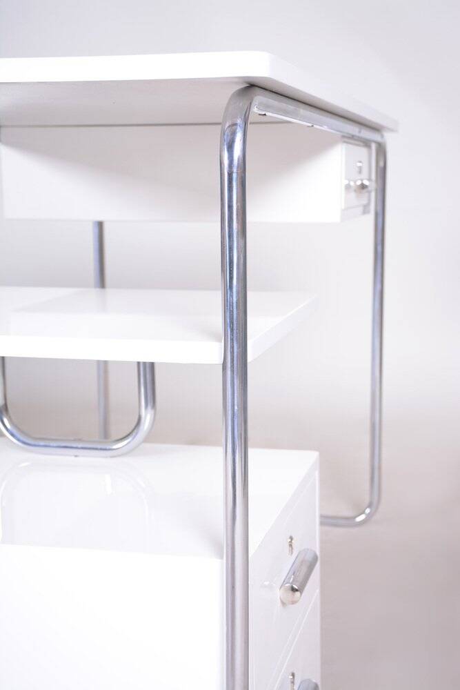Bauhaus Desk in Chrome-Plated Steel and White Lacquered Wood, Germany, 1930s