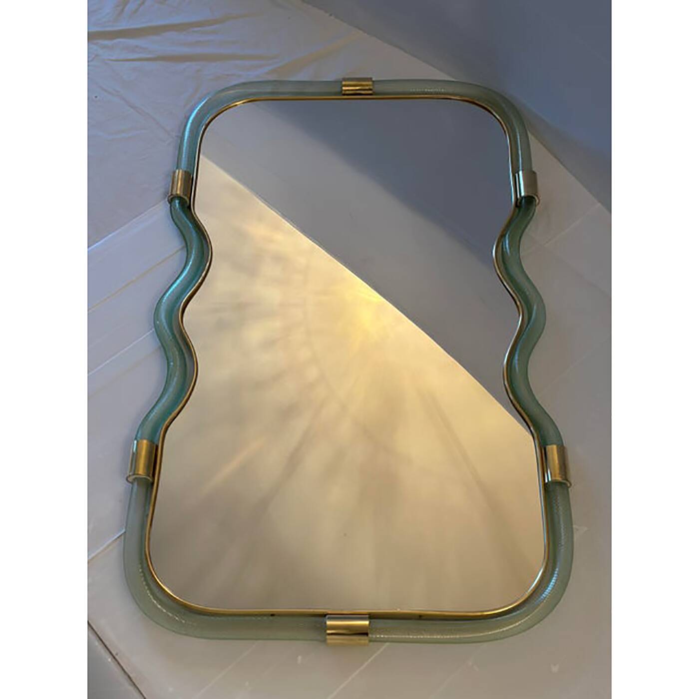 Contemporary Wave Mirror in Green and Gold "Torchon" Torciglione Murano Sty
