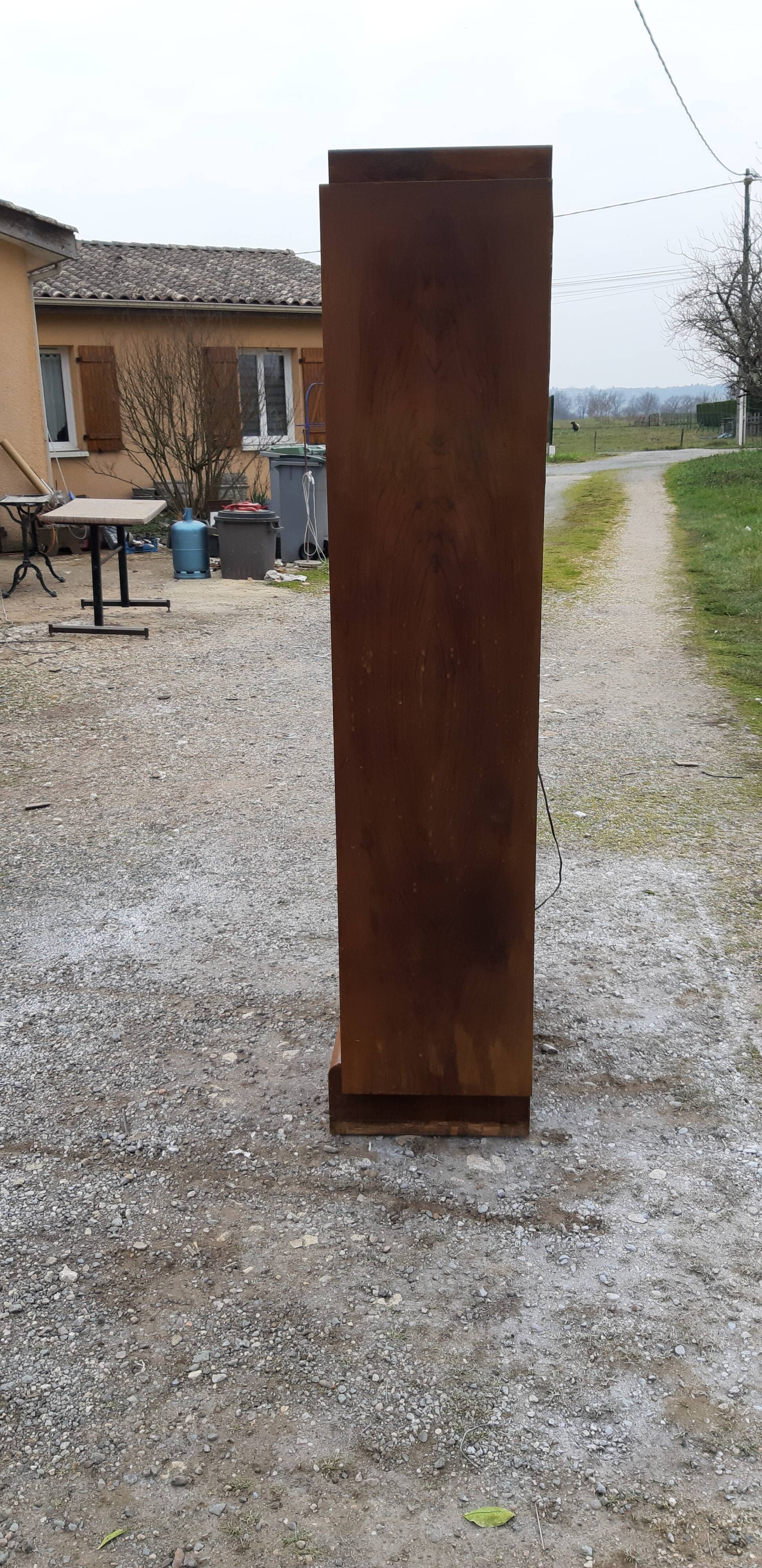 Art deco walnut showcase