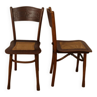 Pair of bistro chairs n°399 by Kohn