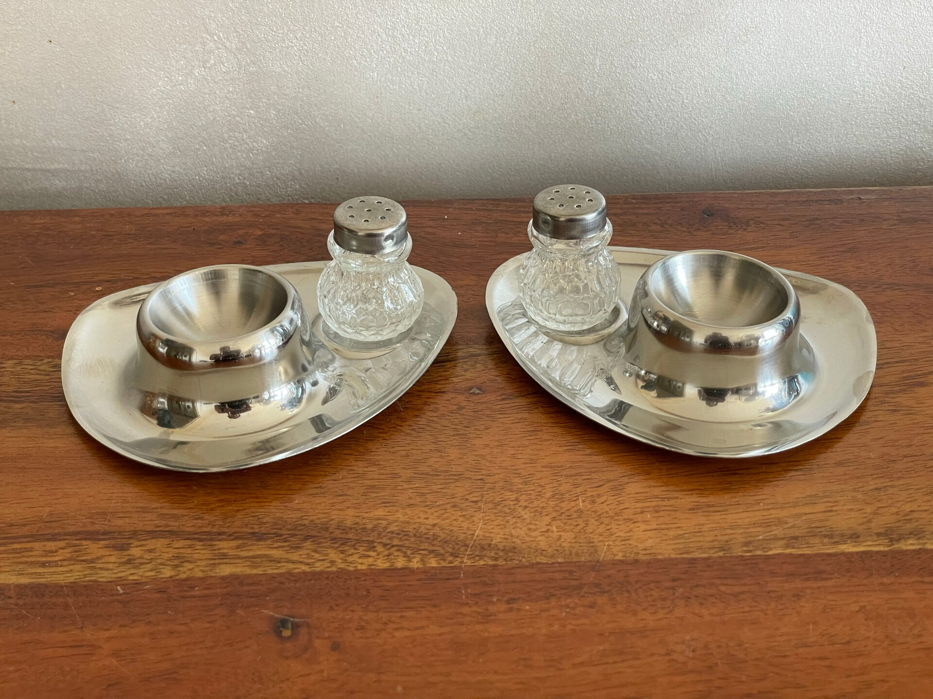 Set of egg cups, salt shaker and pepper shaker