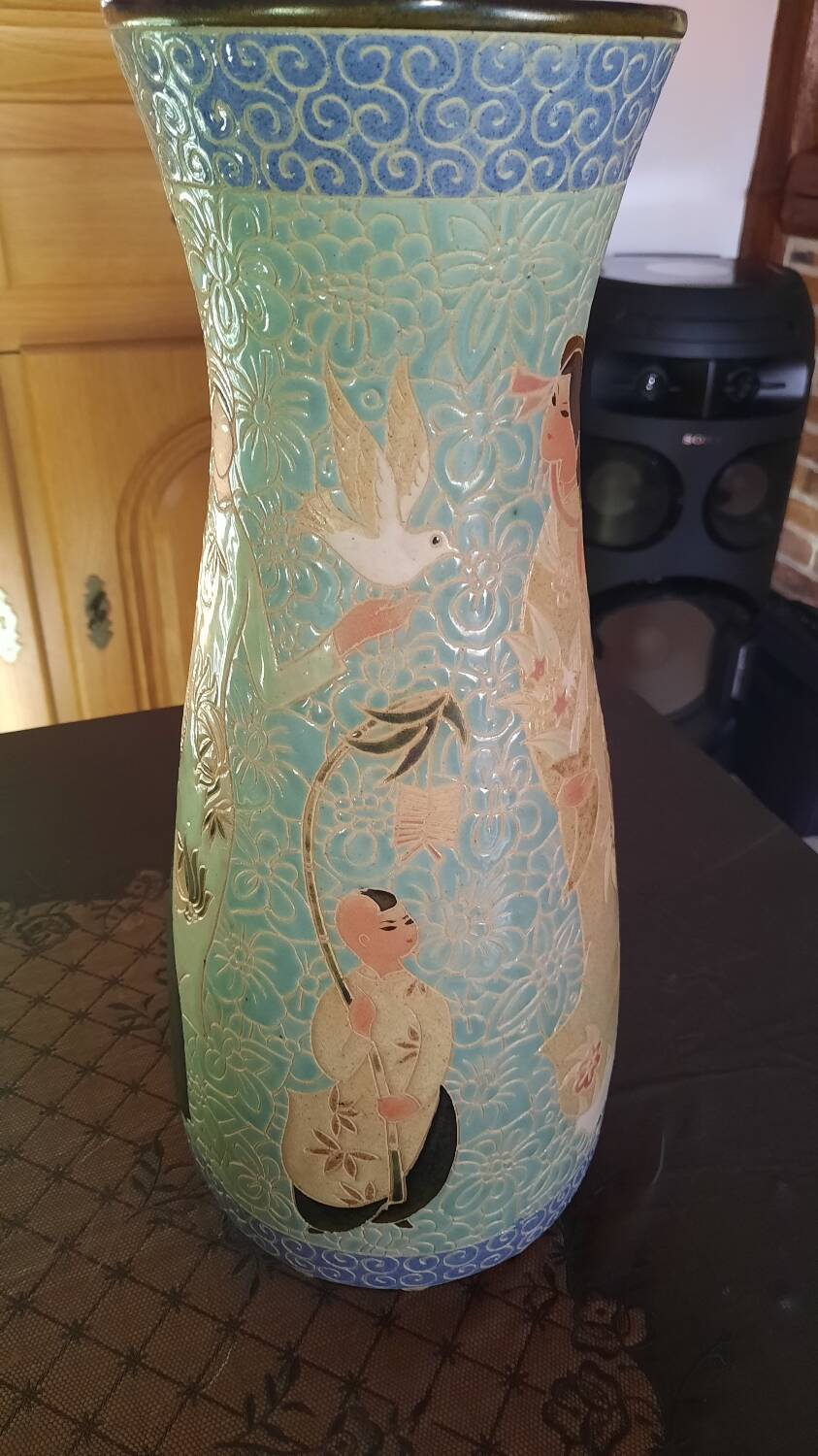 Flower vase