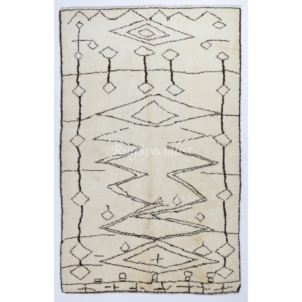Moroccan Berber Rug Made of Natural Undyed Wool