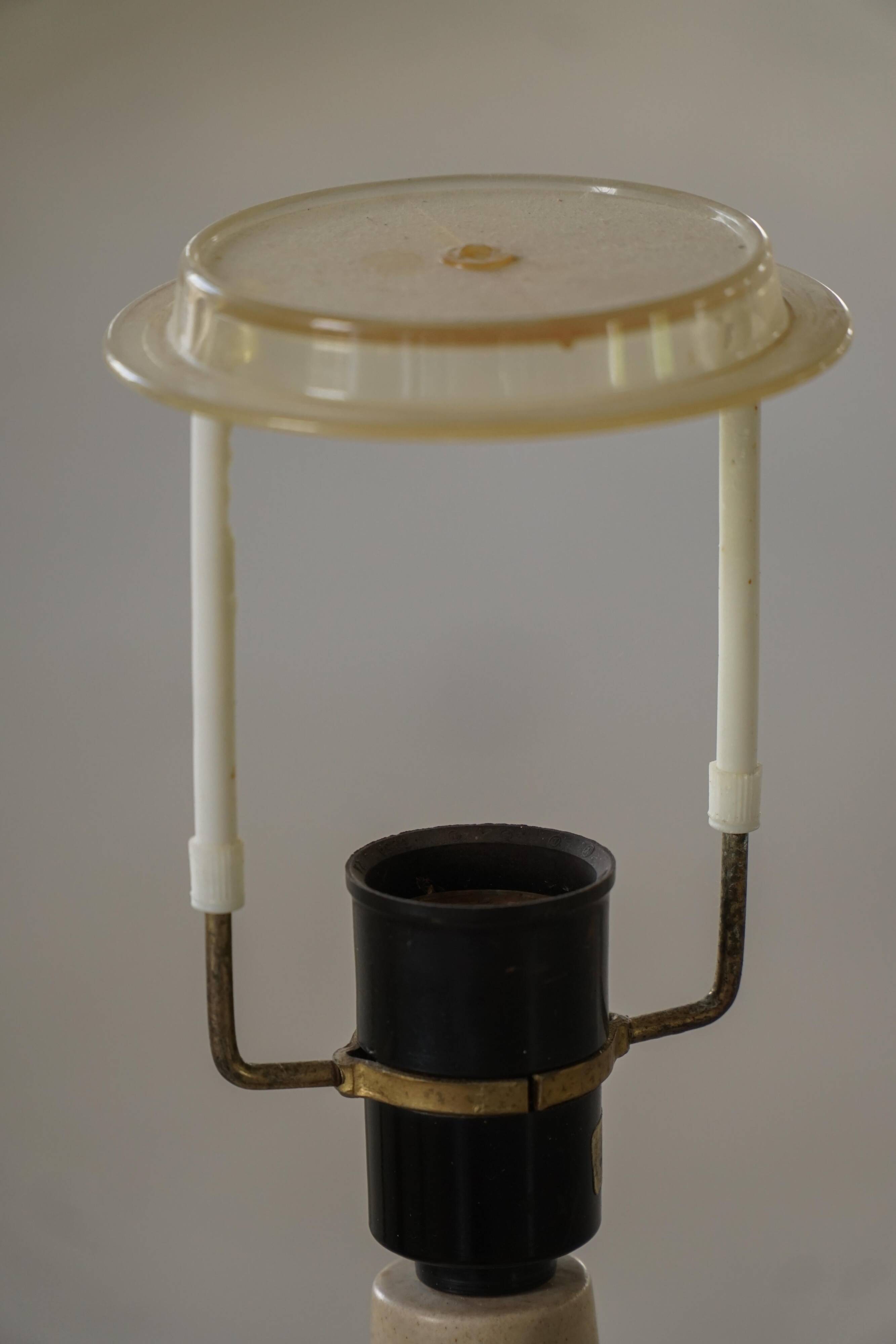 Lampe de table danoise moderne en grès émaillé, Okela, années 1960