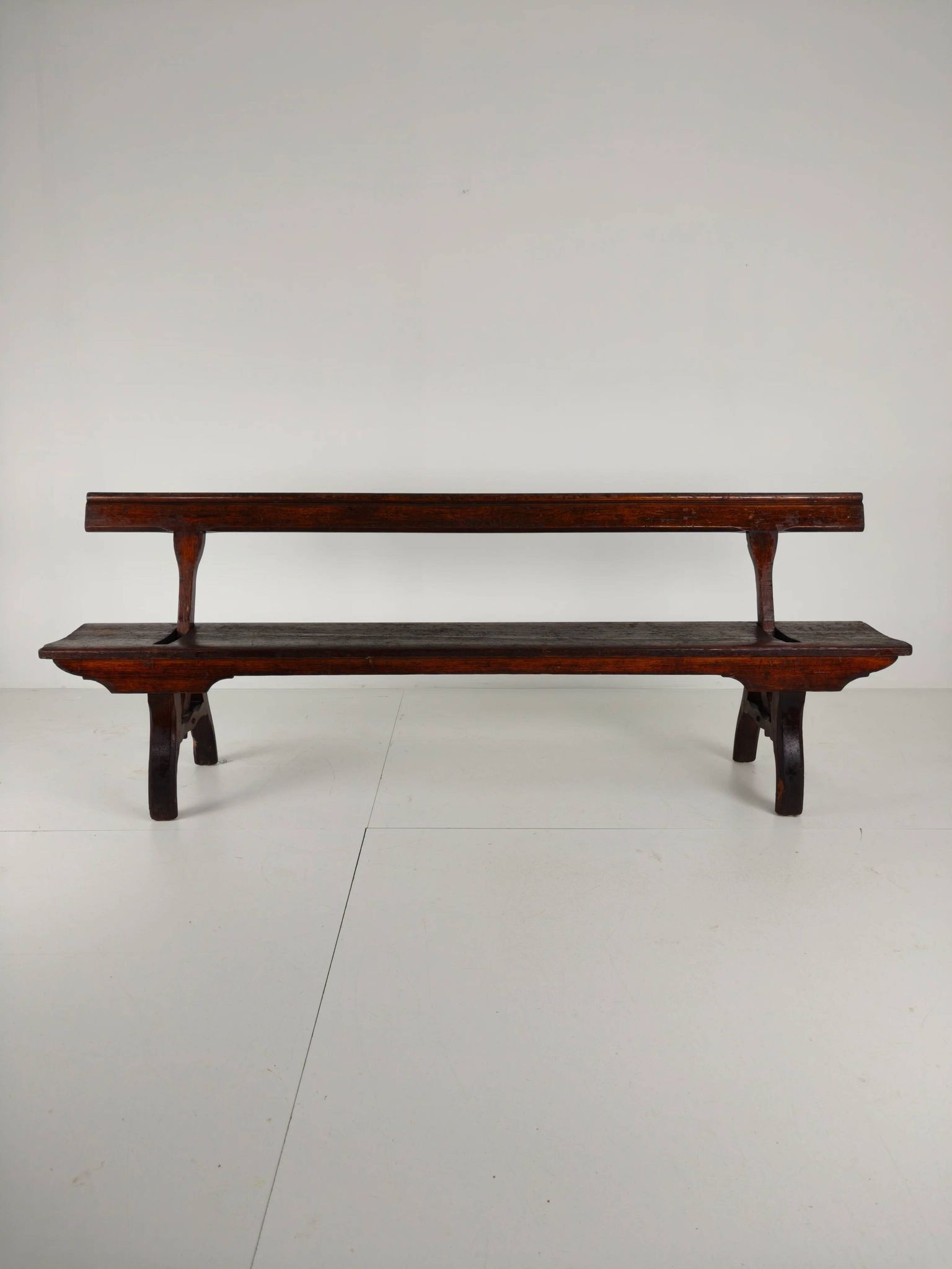 Banc de chemin de fer victorien en pin pitchpin – Halstead’s Makers, Todmorden
