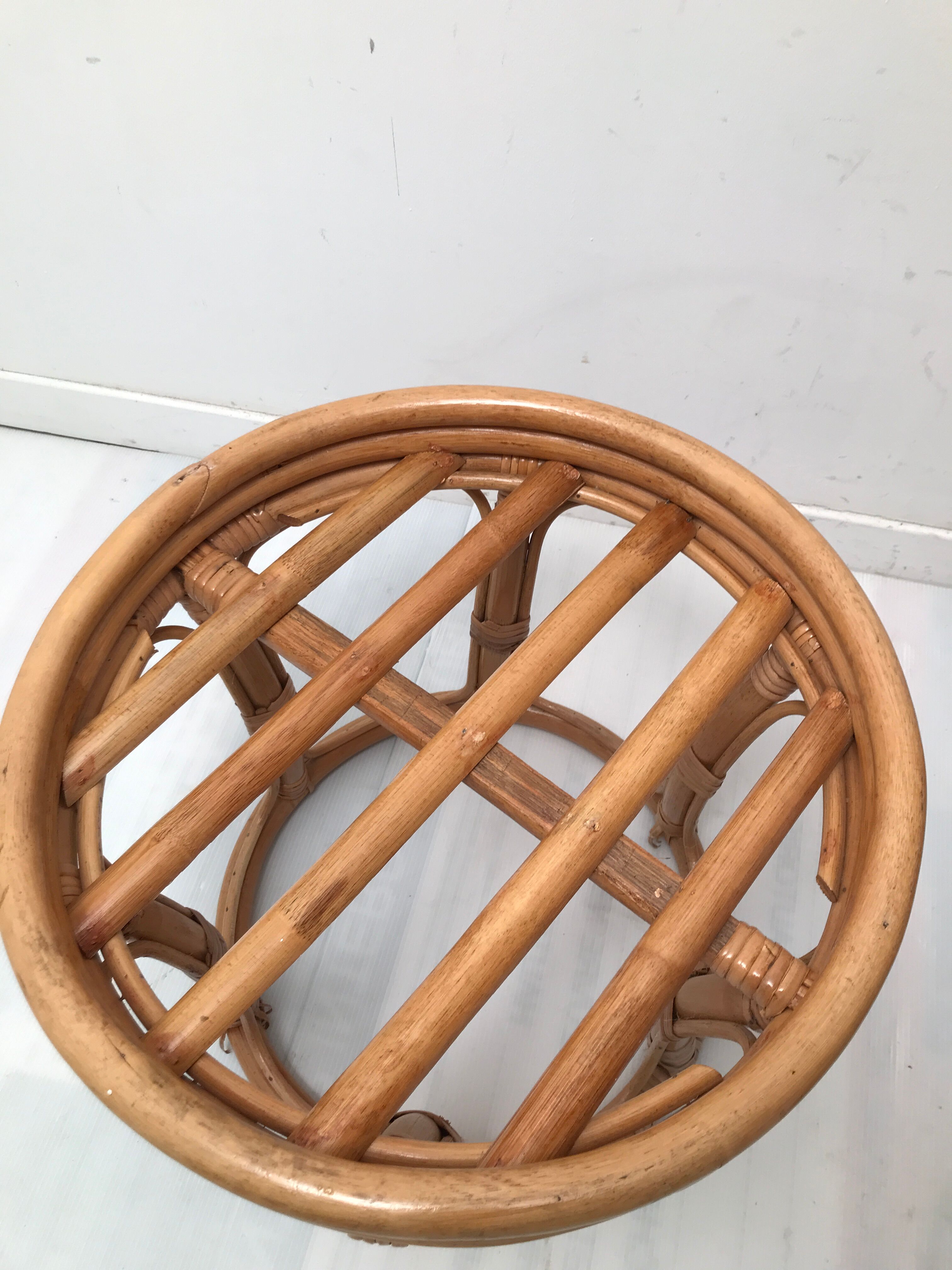 Canning rattan chair and vintage foot rests