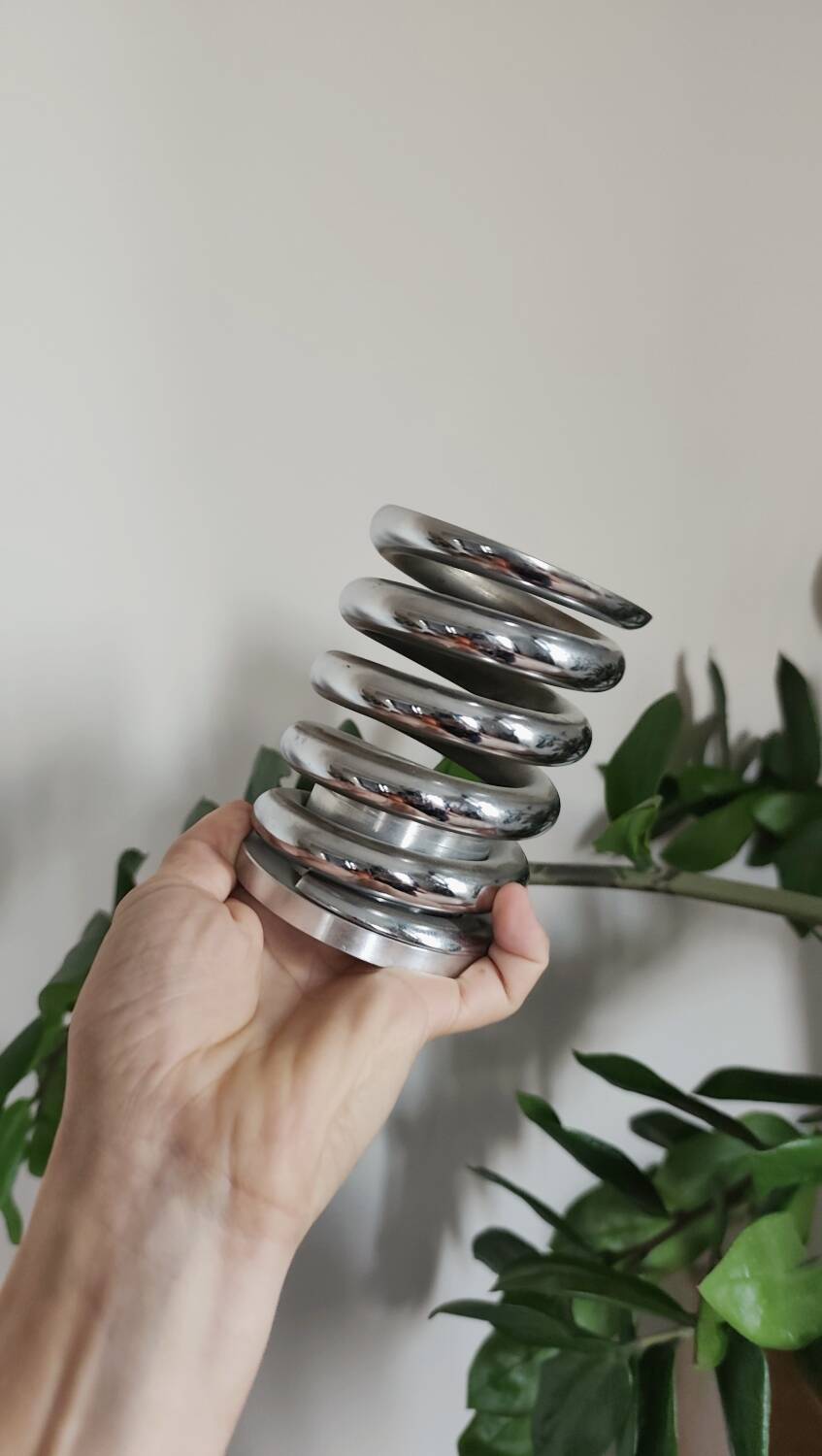 Steel "spring" pen holder pot – 1970s design