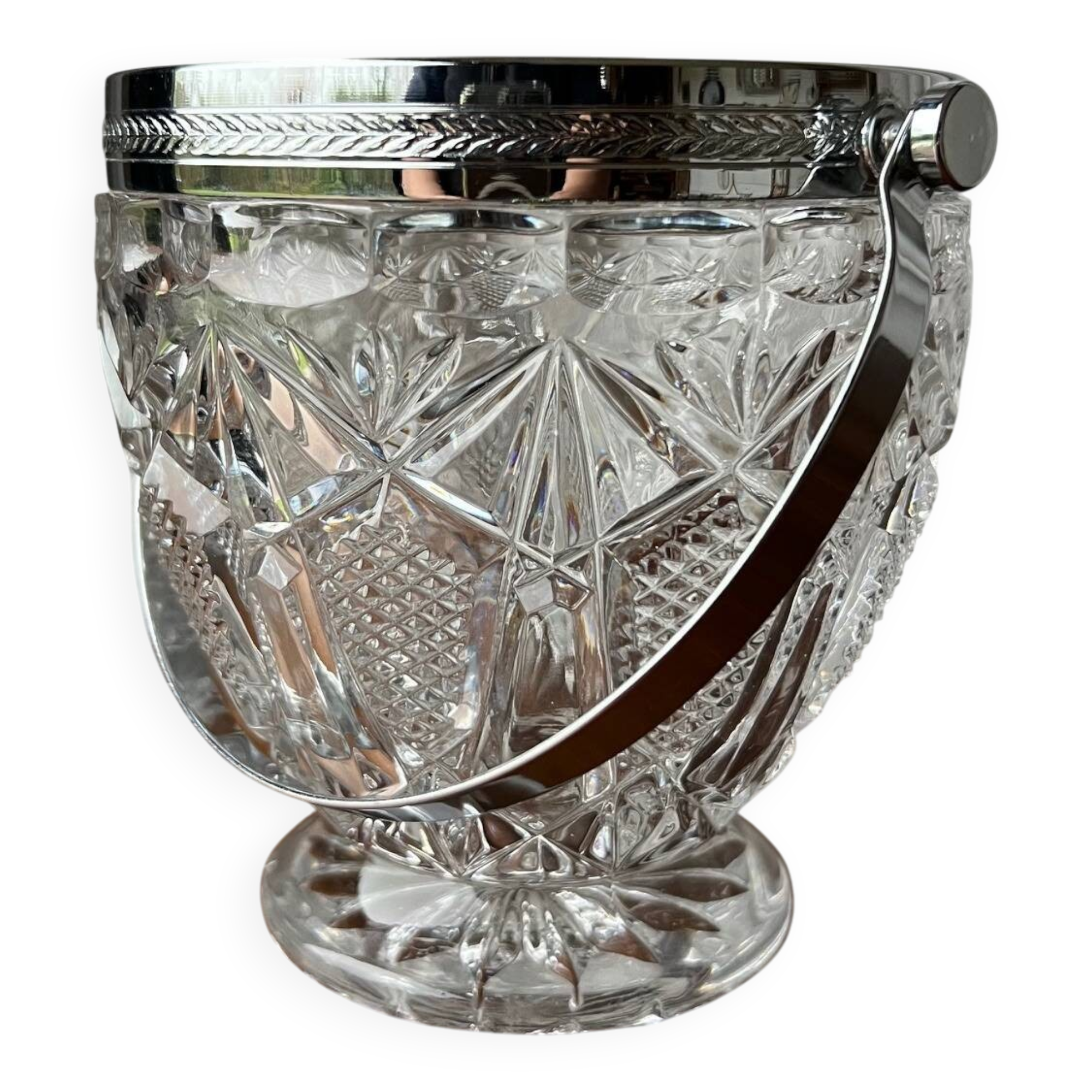 Crystal ice bucket or ice cube tray