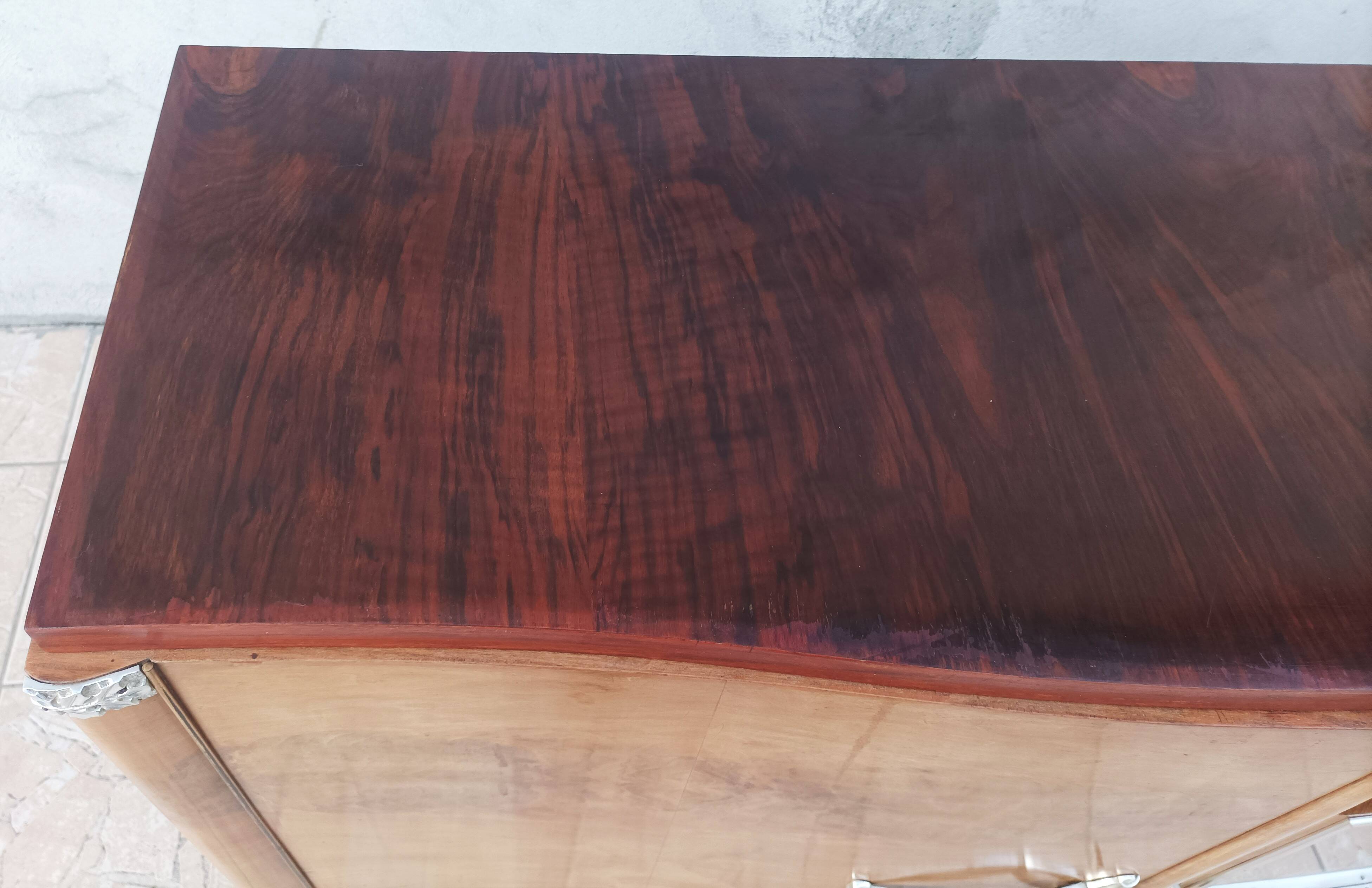Art Deco sideboard in burr walnut