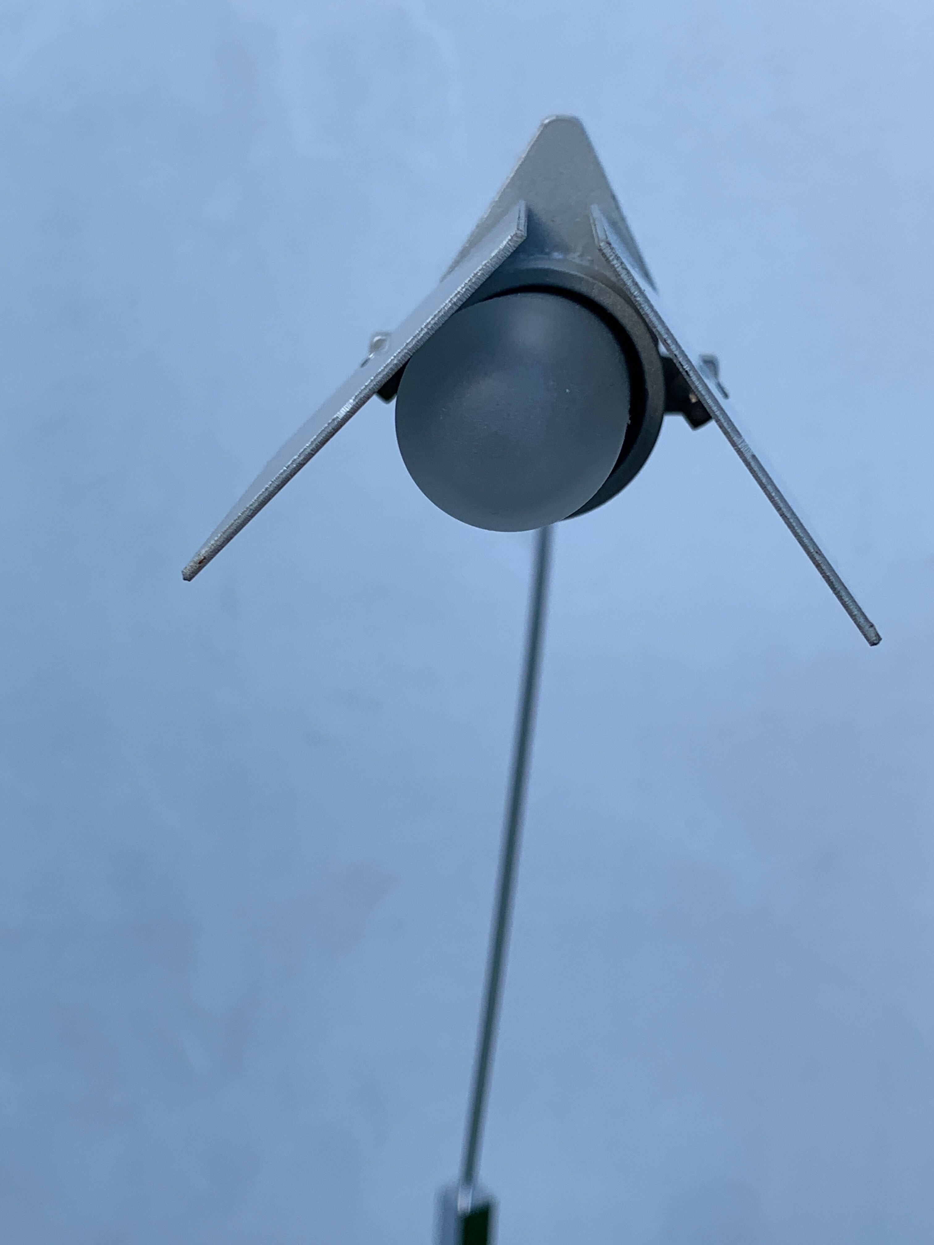 Chromed metal and glass floor lamp designed by Fontana Arte, Falena model by Alvaro Siza, 1990