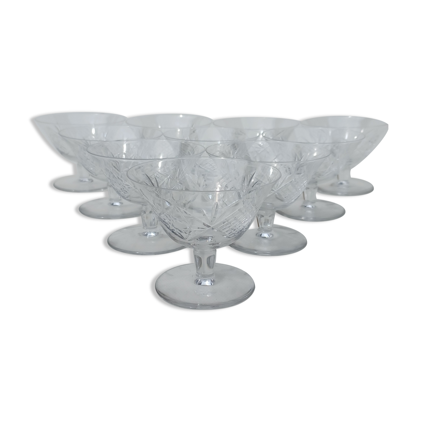 10 crystal champagne glasses from Saint Louis.