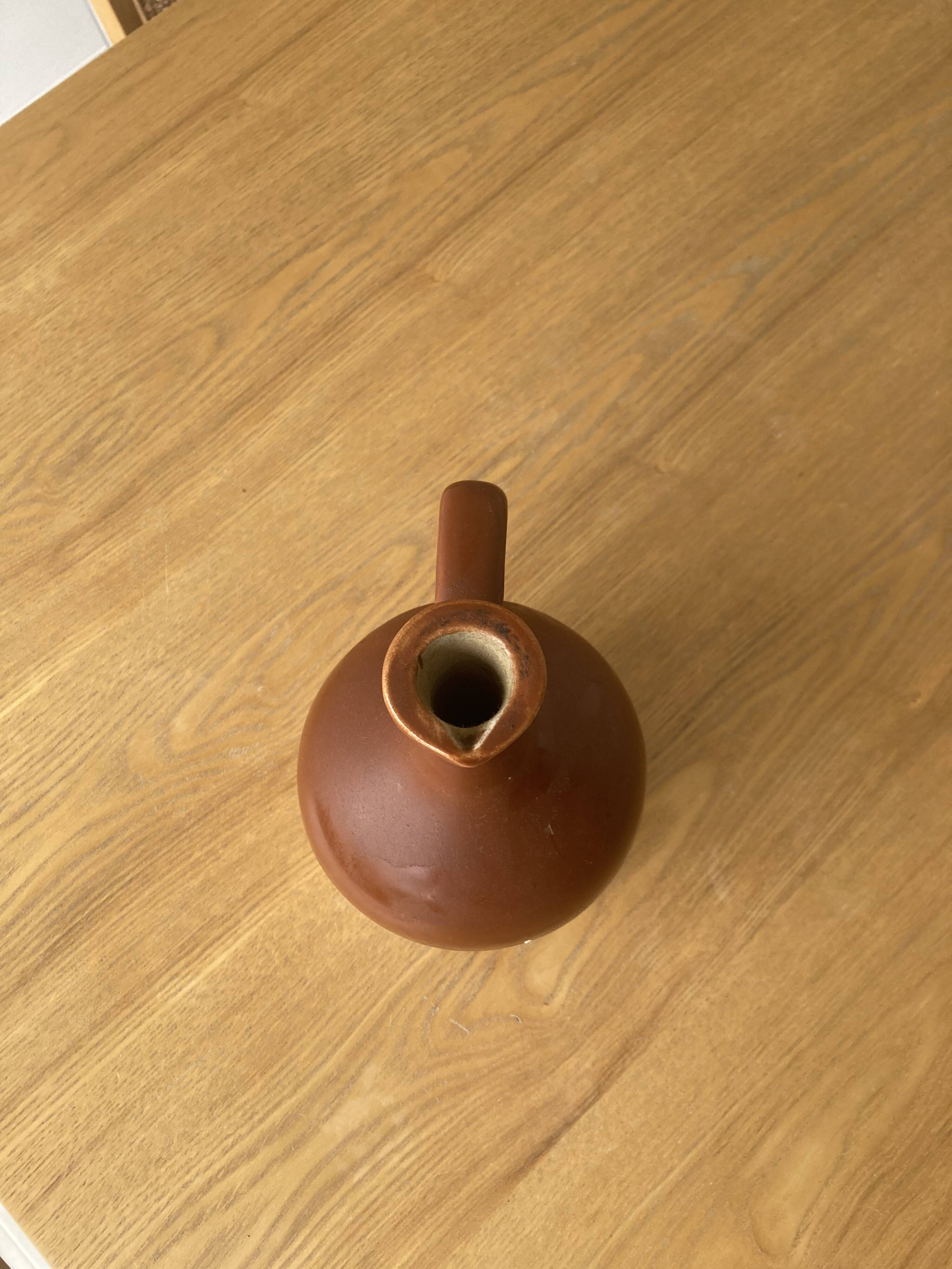 Stoneware pitcher from the Paul Bardinet distillery