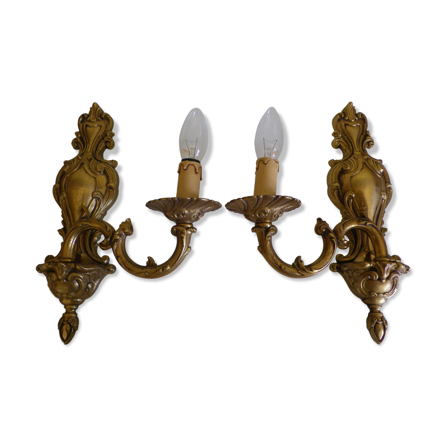 2 "Metra.F" gold-coloured metal flame wall appliques, steerable branch