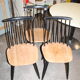 Table ronde en marbre et ses chaises