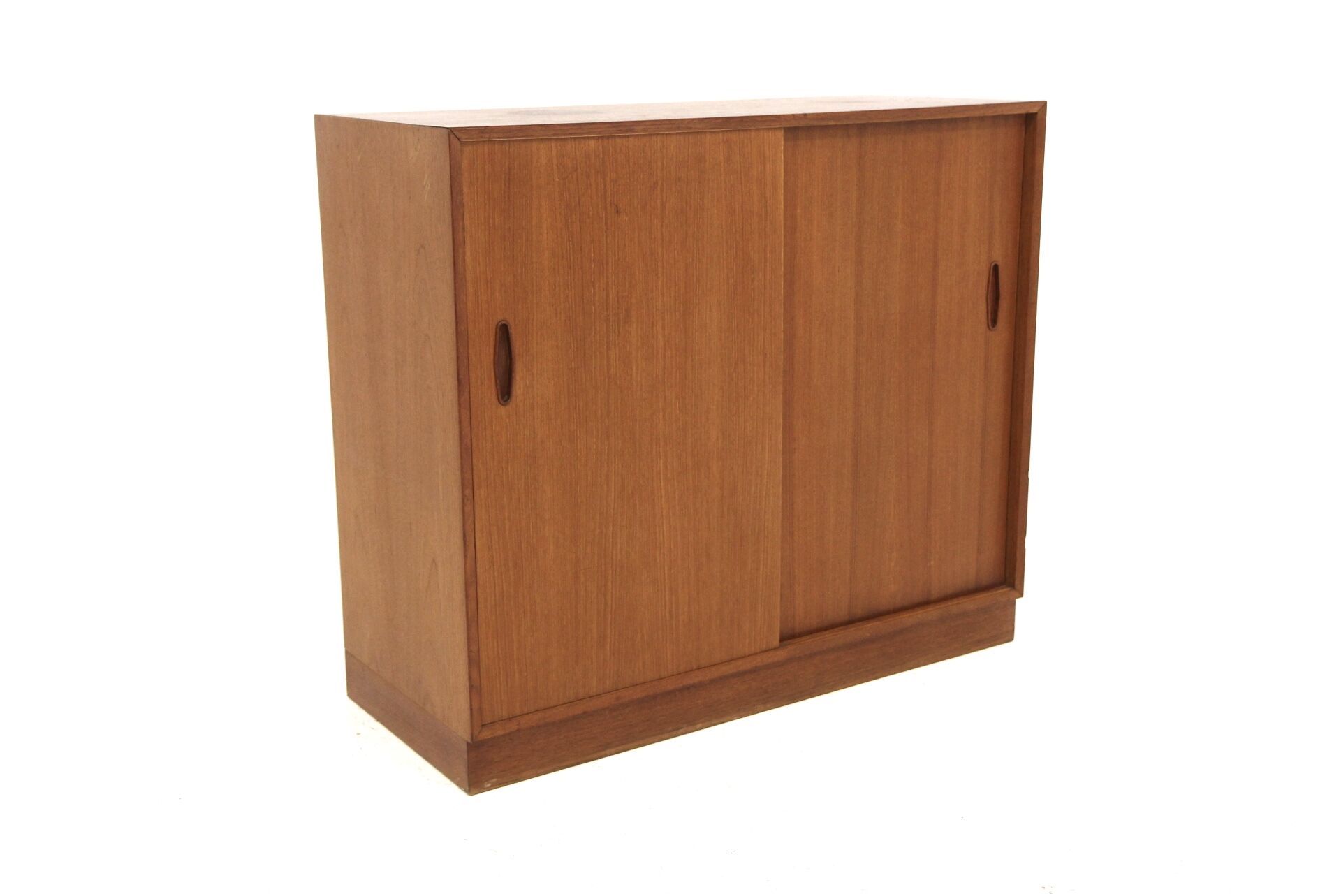 "Domi Monté" wardrobe in teak, Nils Jonsson, Sweden, 1960