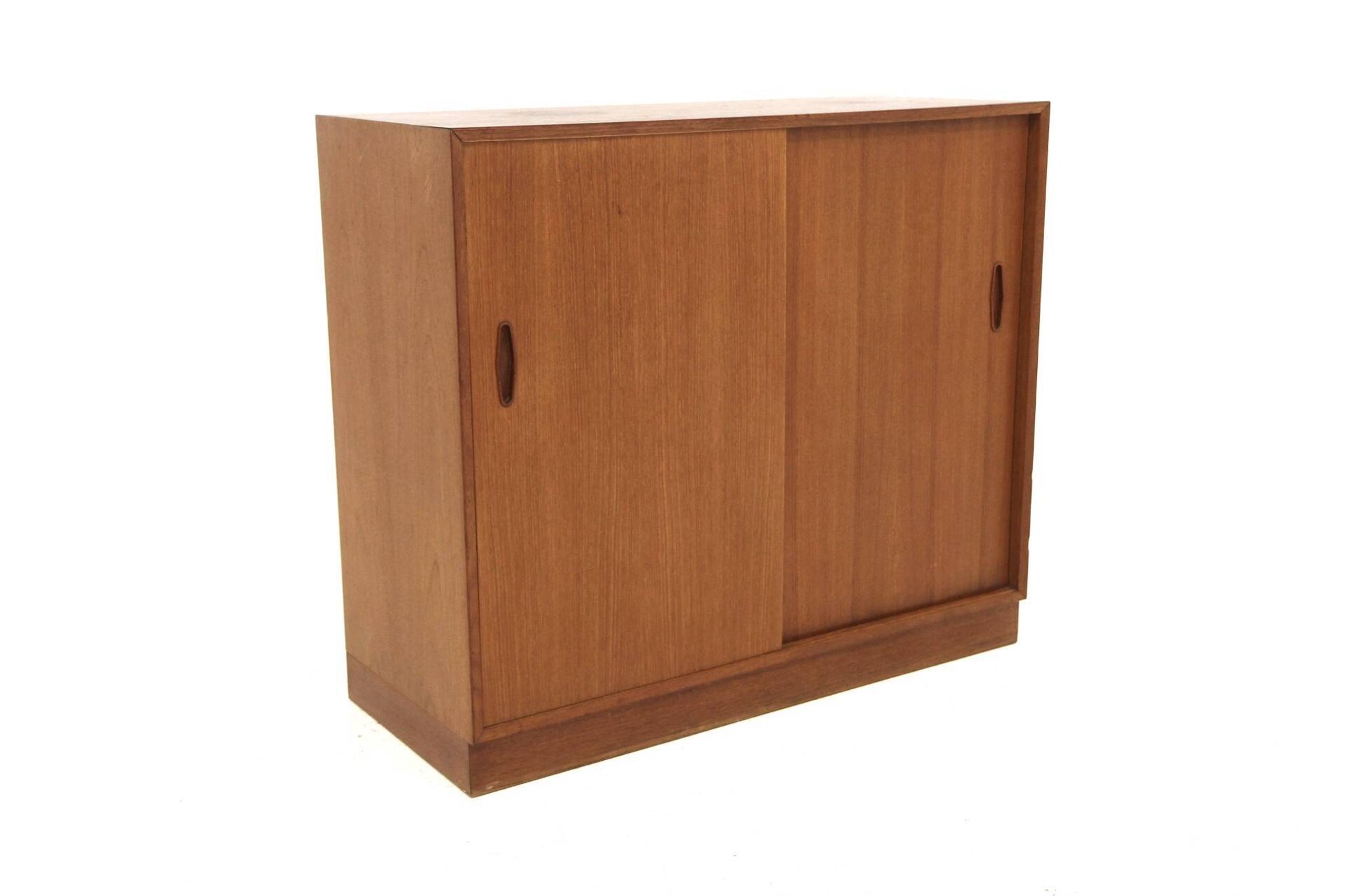 "Domi Monté" wardrobe in teak, Nils Jonsson, Sweden, 1960