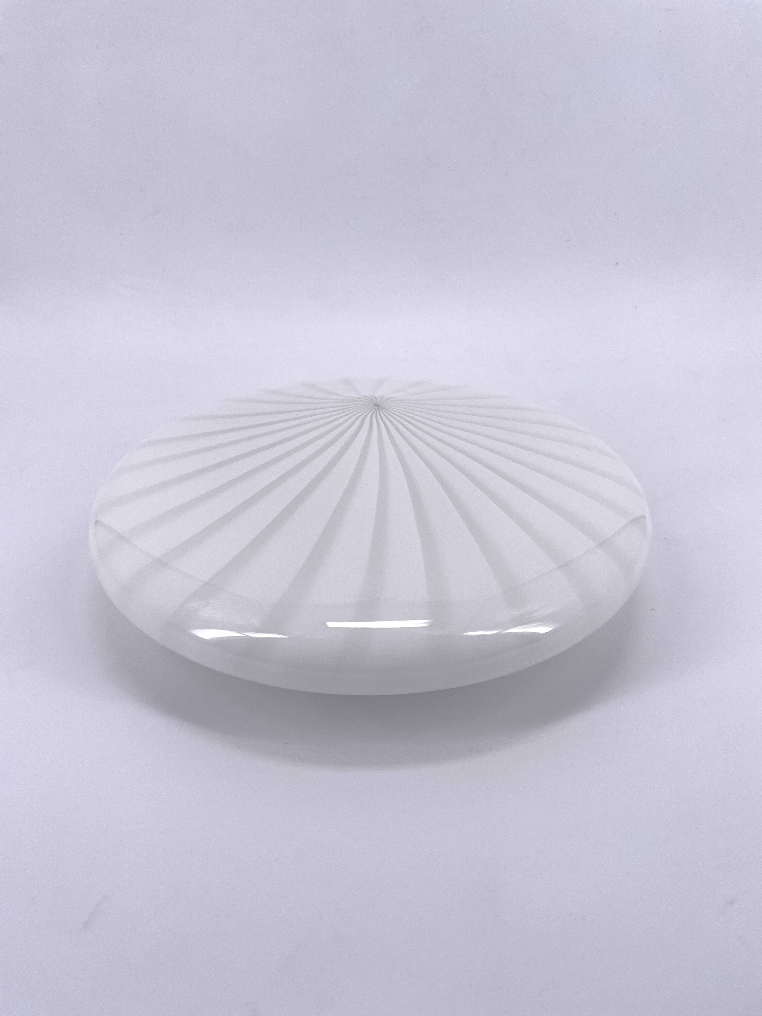 White Murano glass lamp