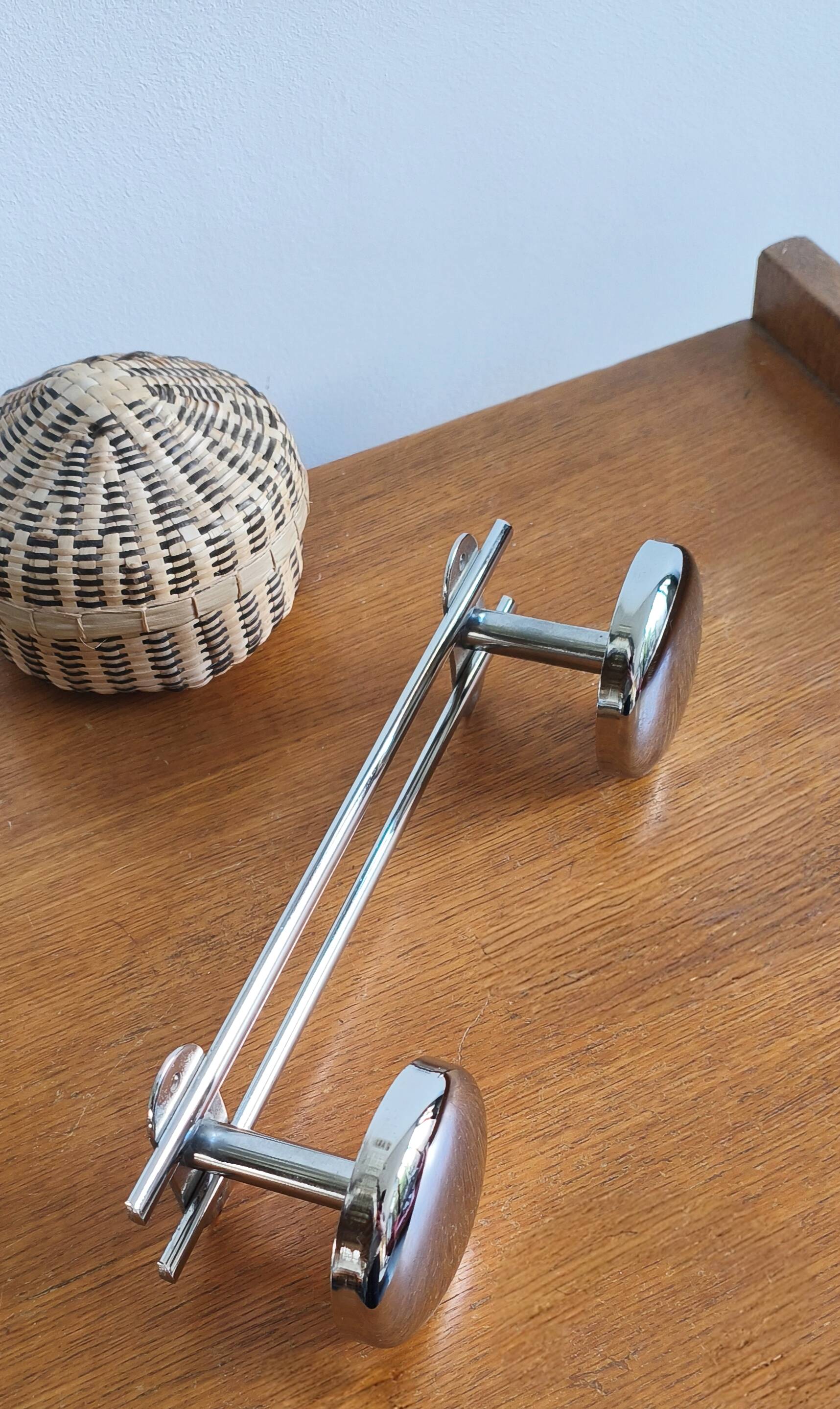 Porte manteau mural chromé 2 patères