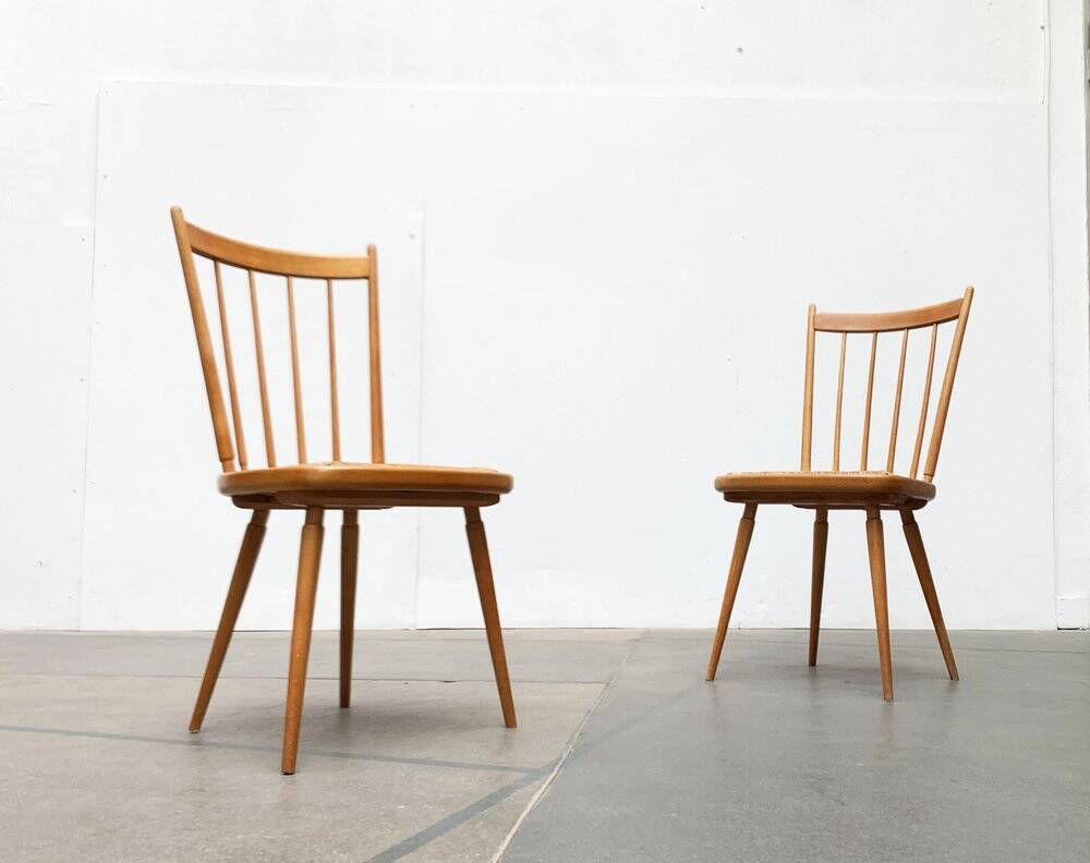 Mid-century wooden chair set in the style of Arno Lambrecht, 1950s.