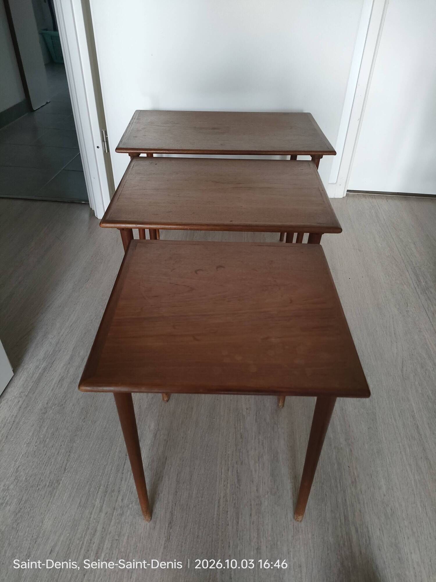 3 nesting tables in Scandinavian style
