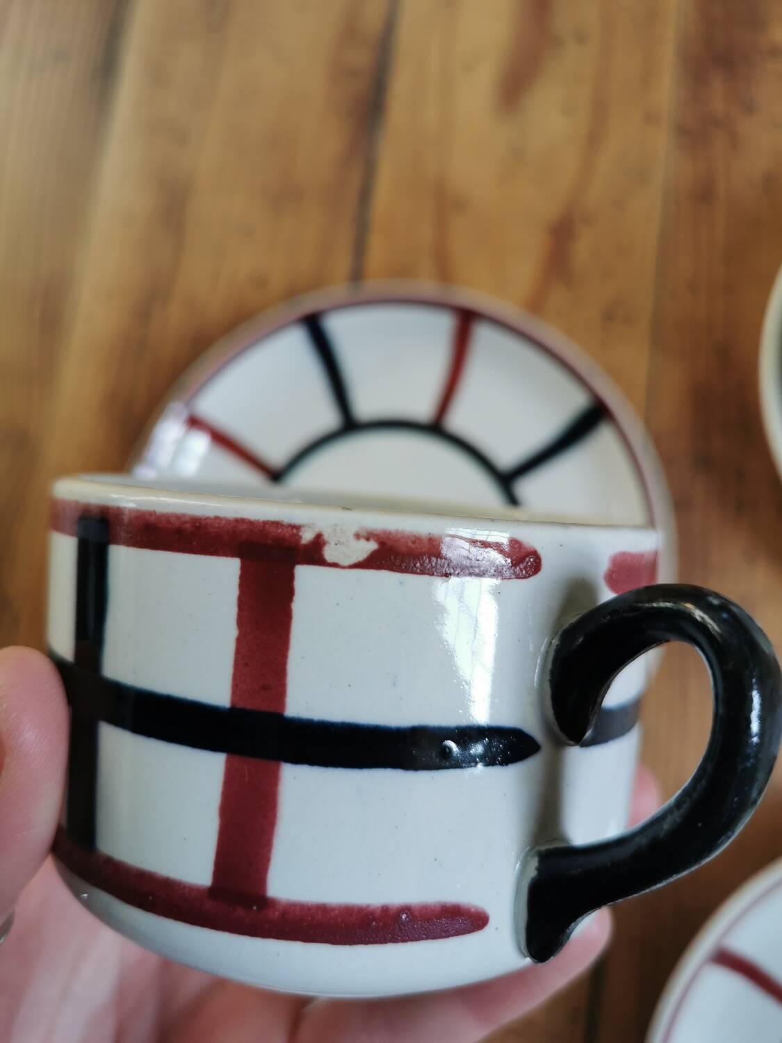 Old St Amand cups, Lou Basquez