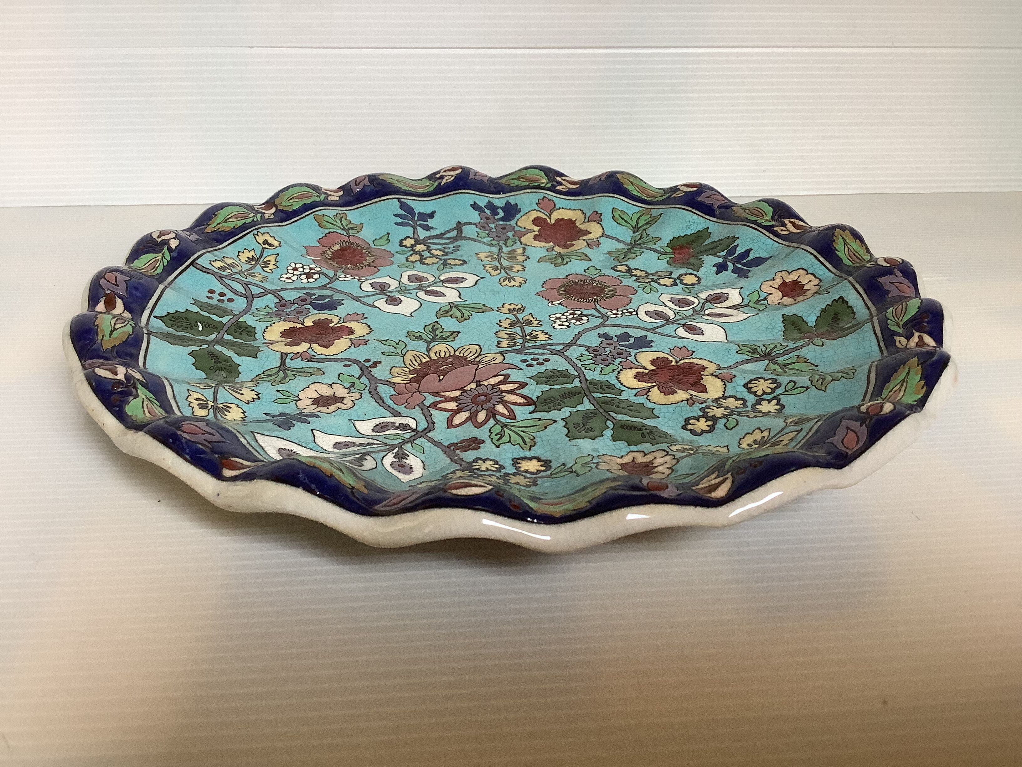 Plate style cloisonné enamels longwy serrated edge