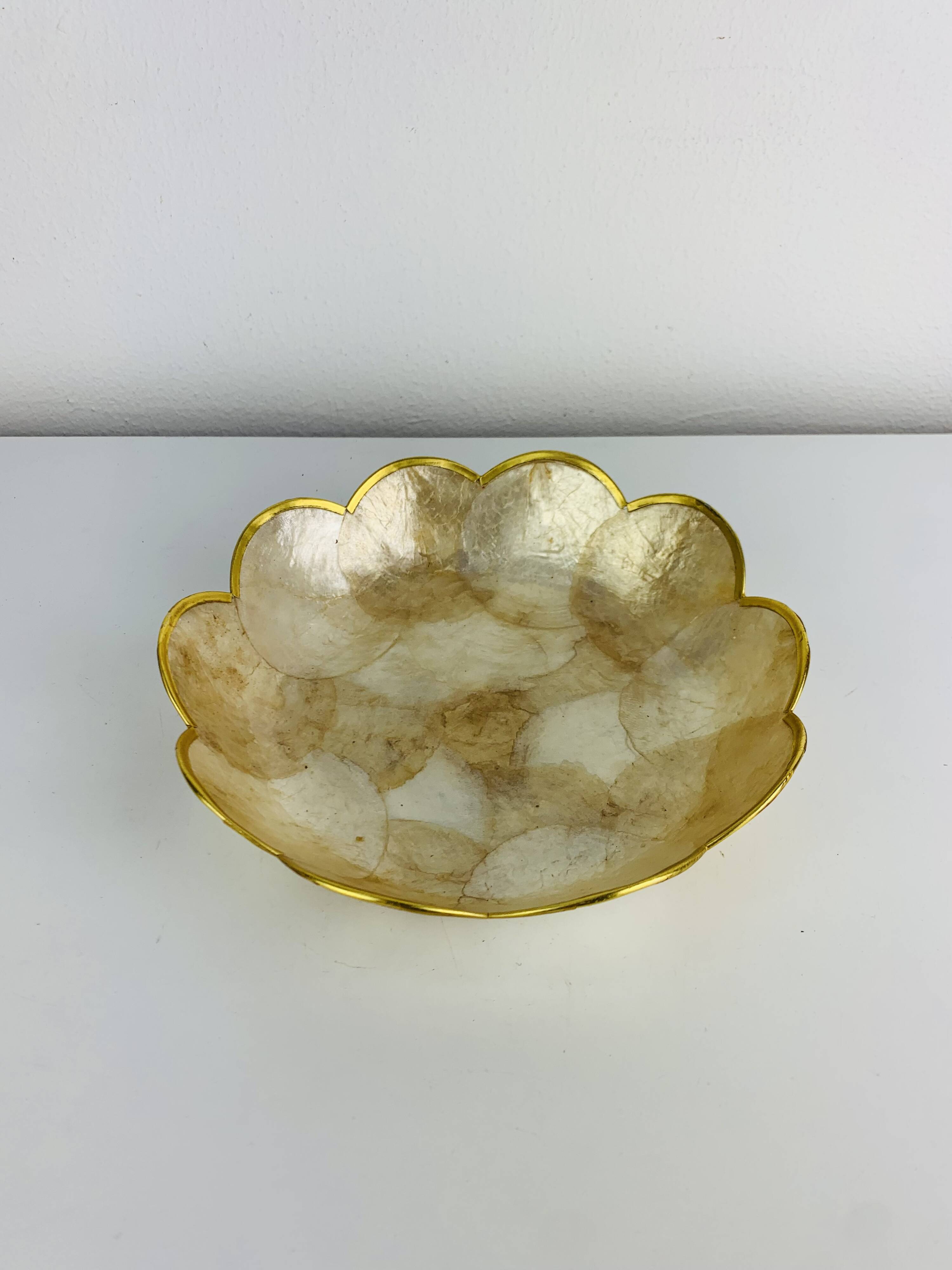 Shell and brass flower catchall, vintage.