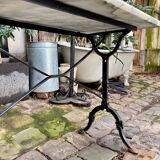 Grey marble bistro table with black cast iron ☐ 110 x 60 cm