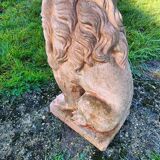 Paire de lion de jardin en terre cuite ancien