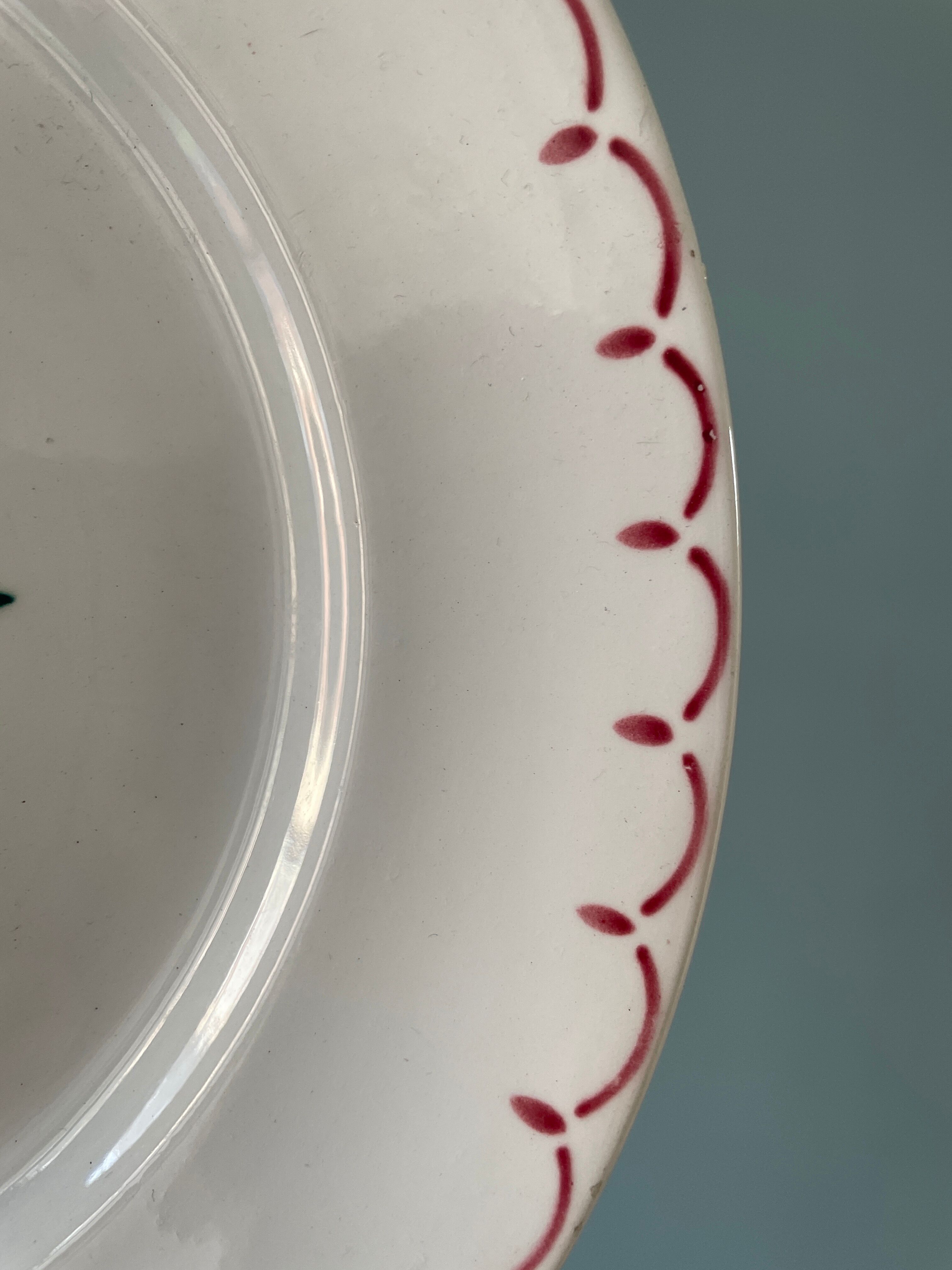Set of 9 vintage flat plates in Badonviller earthenware