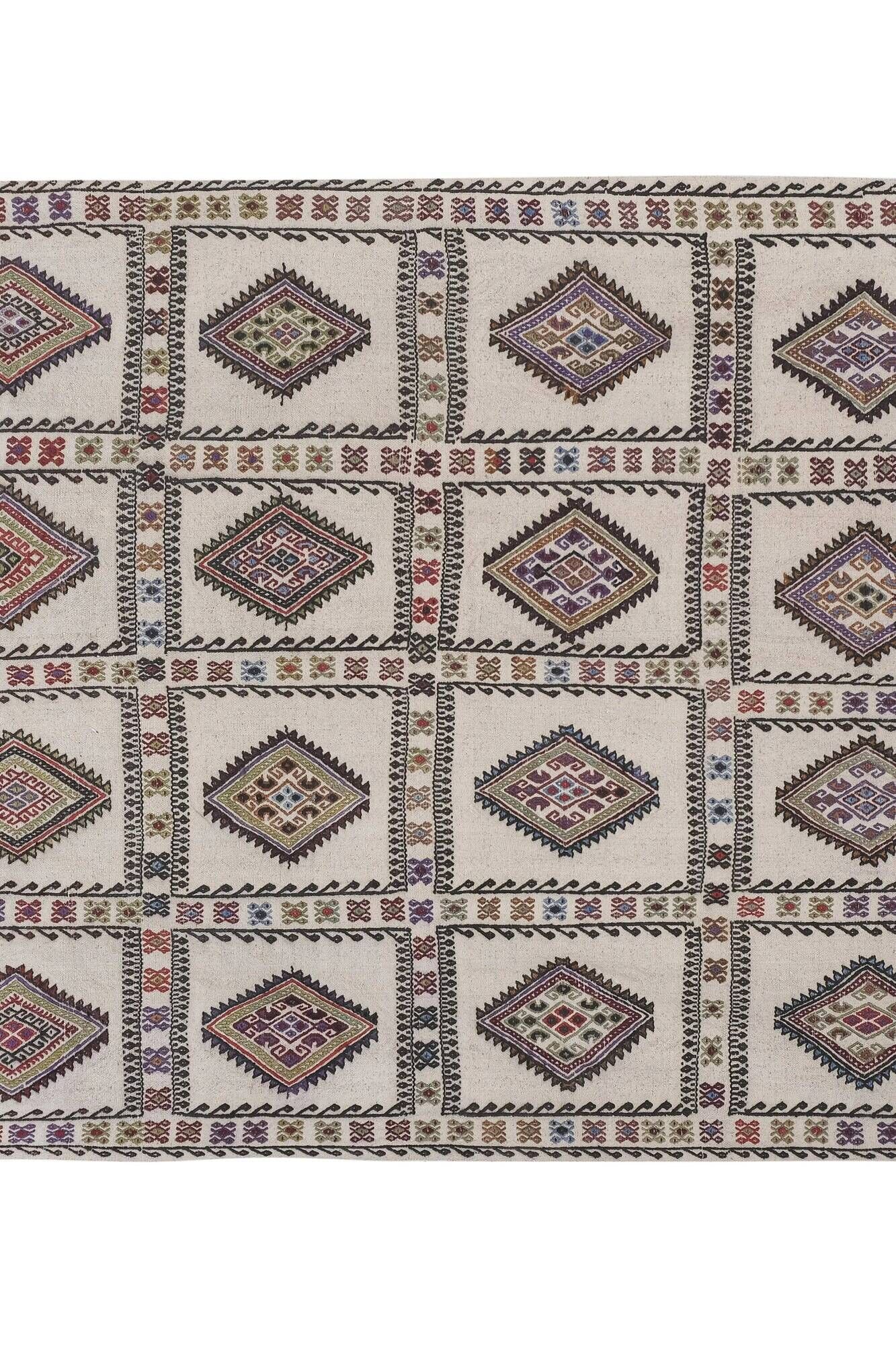 Vintage Turkish kilim, handwoven, 149x208 cm.