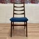 Suite de 3 chaises "design scandinave".