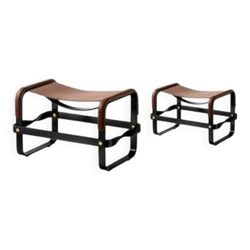 Pair of footrests, tobacco colour with black steel.